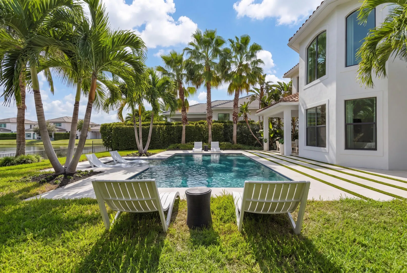 2565 NW 69th Street