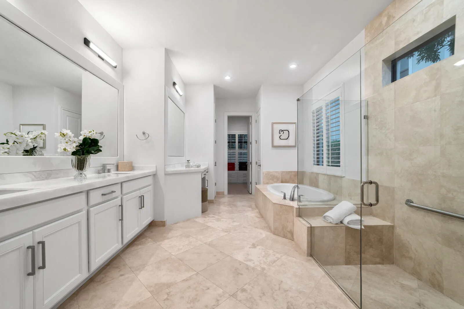 2565 NW 69th Street