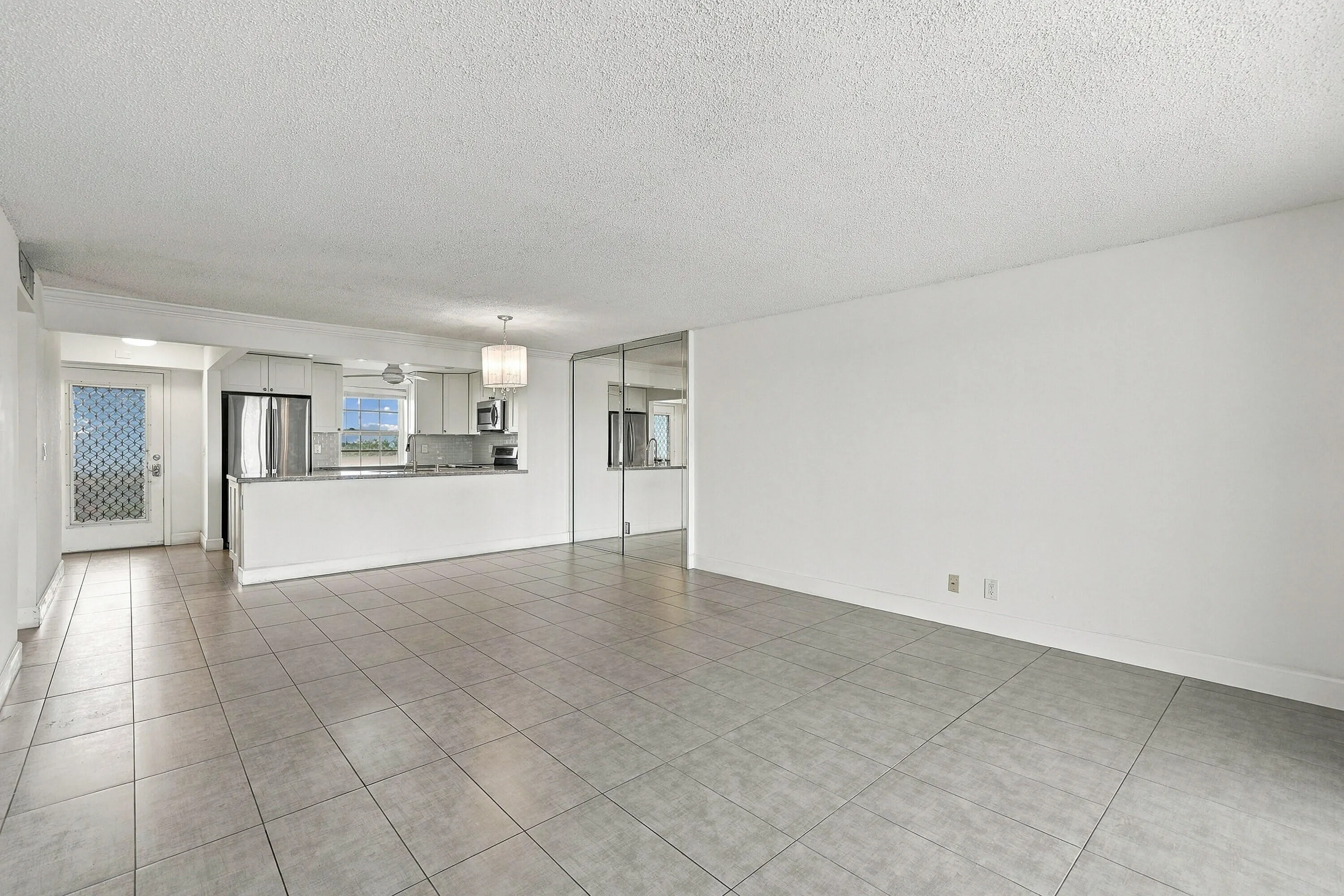 111 SE 3RD Avenue #602