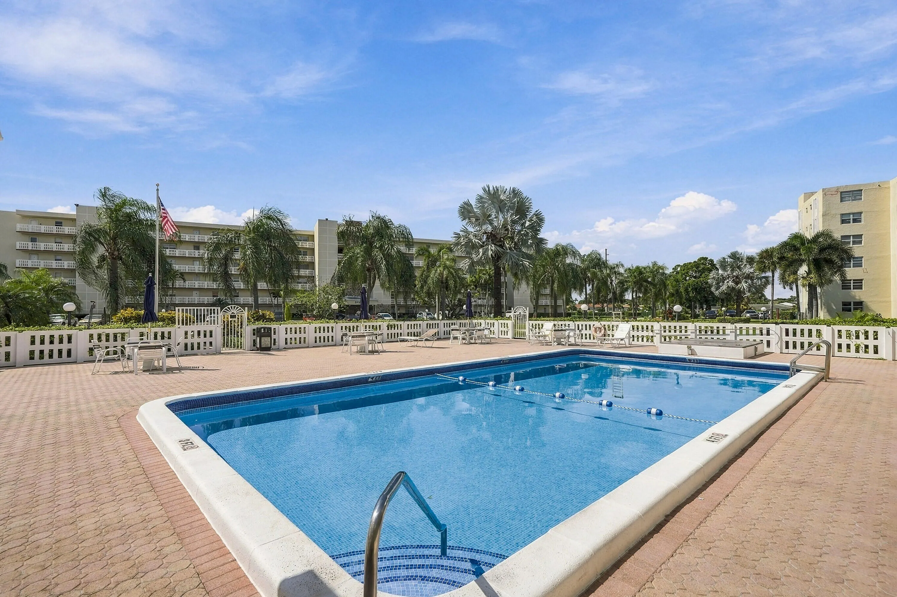 111 SE 3RD Avenue #602