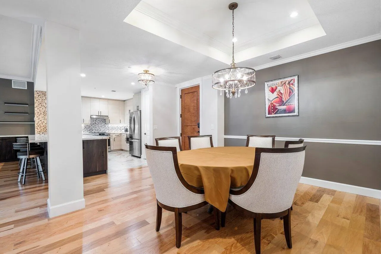 200 NE 2nd Avenue #209