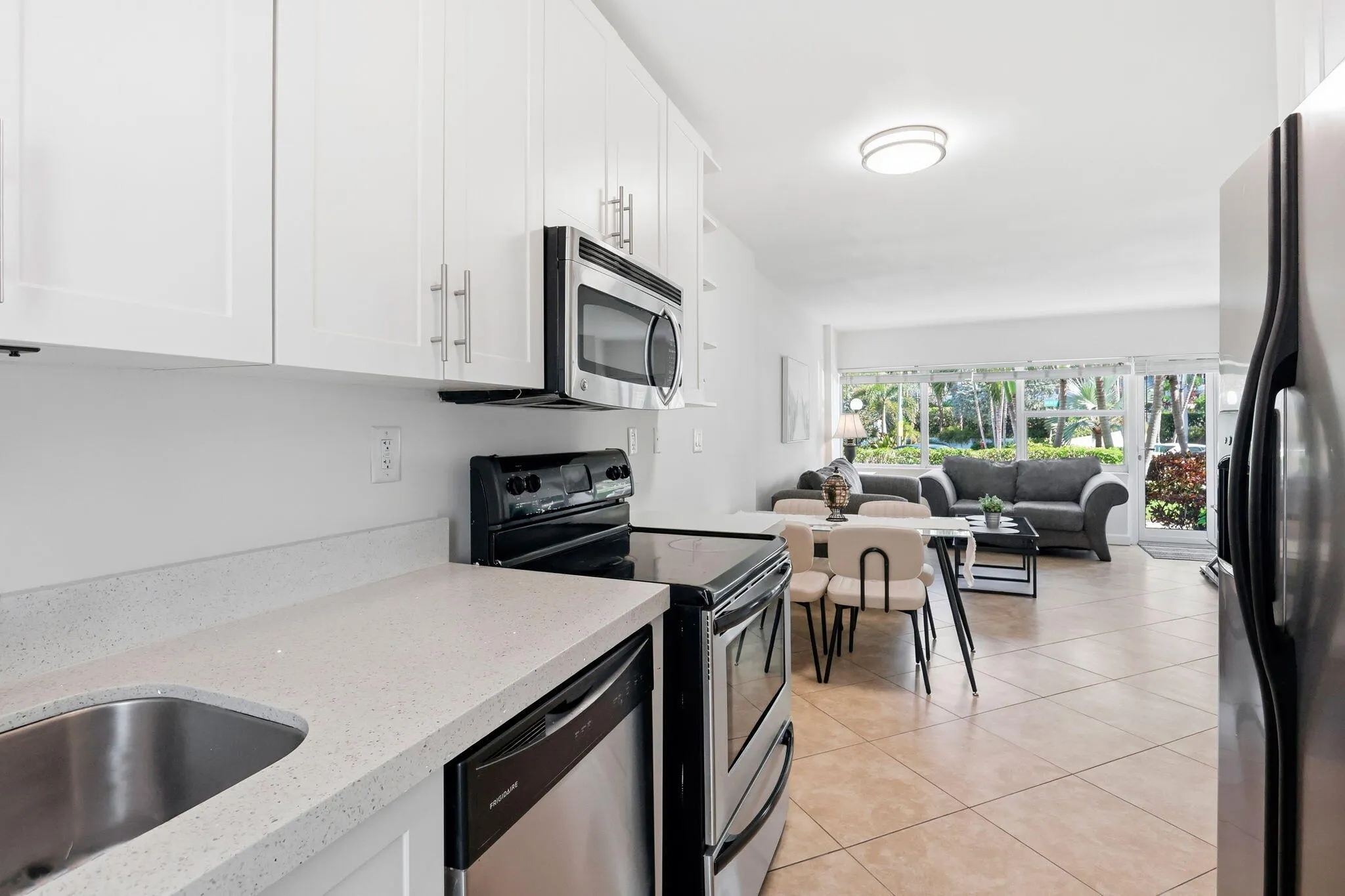 3250 NE 28TH Street #104