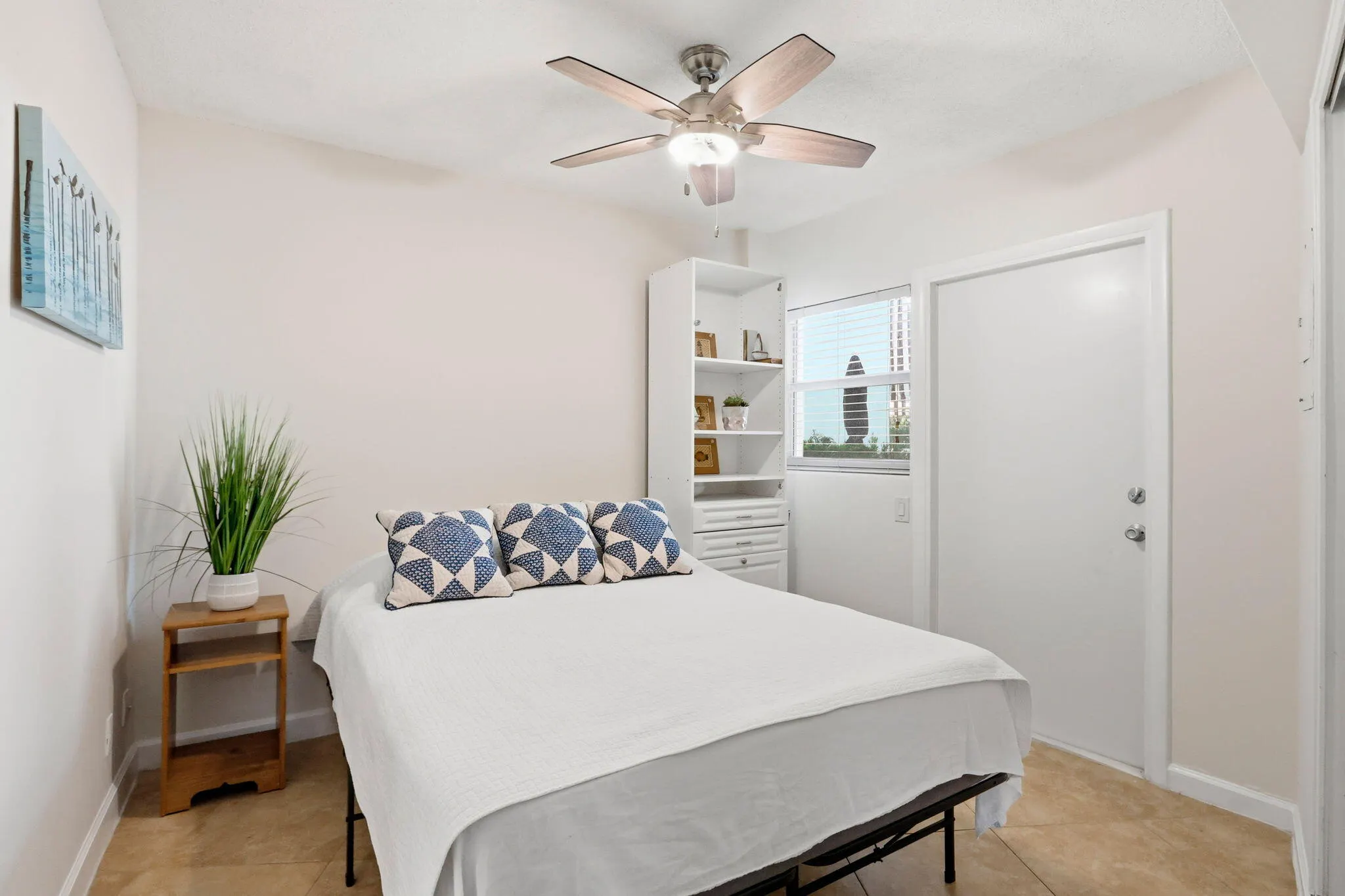 3250 NE 28TH Street #104