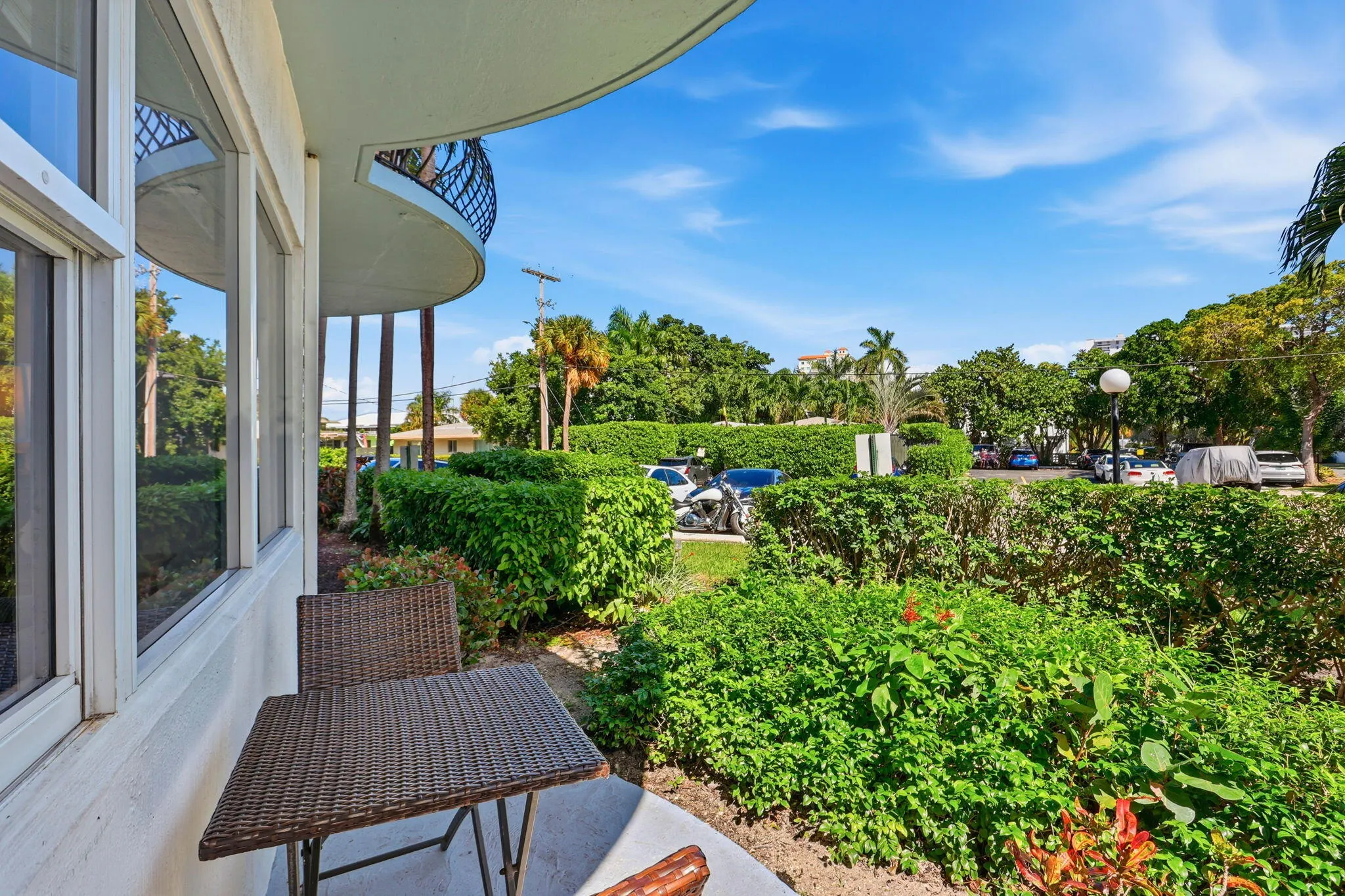 3250 NE 28TH Street #104