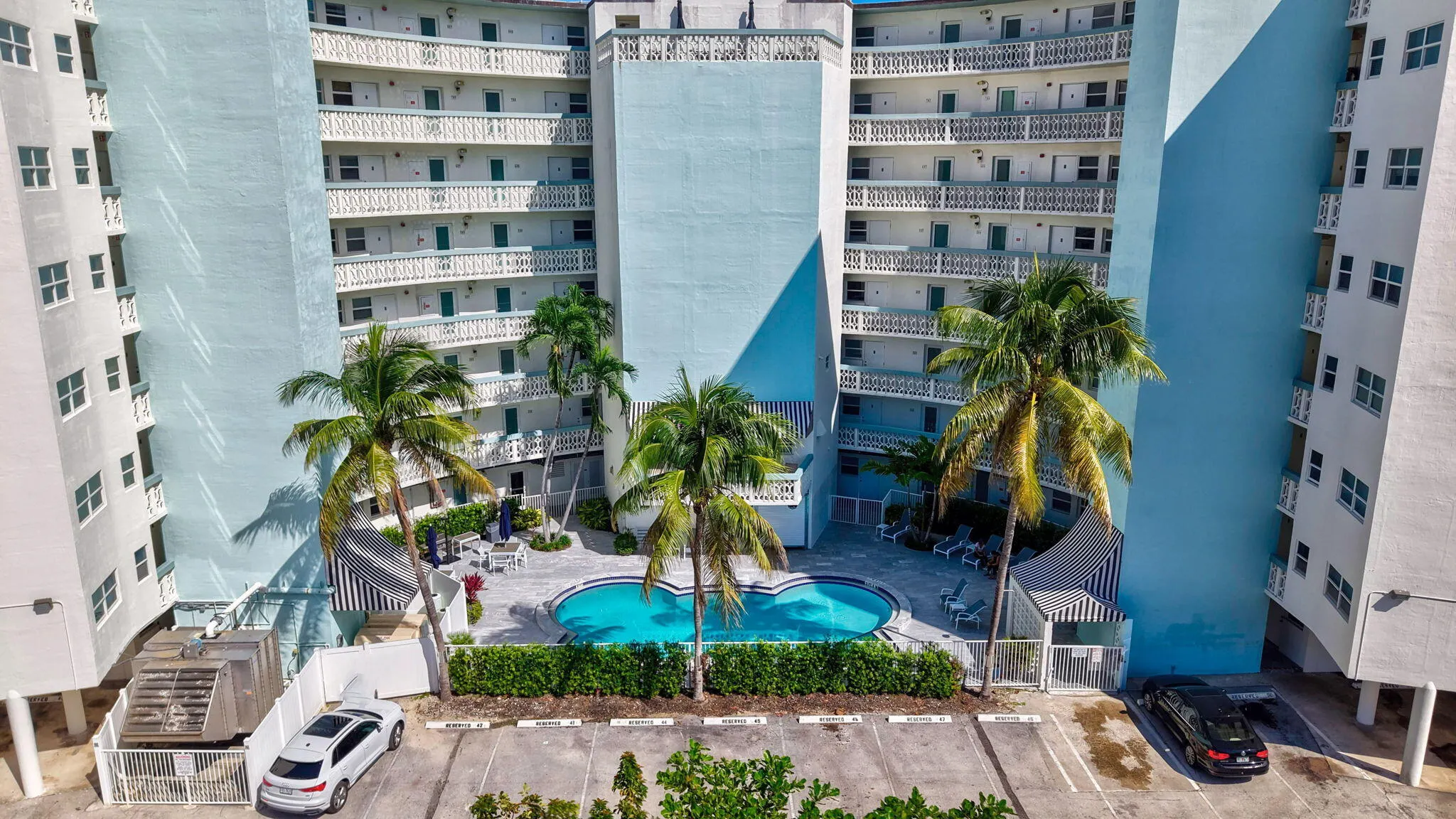 3250 NE 28TH Street #104