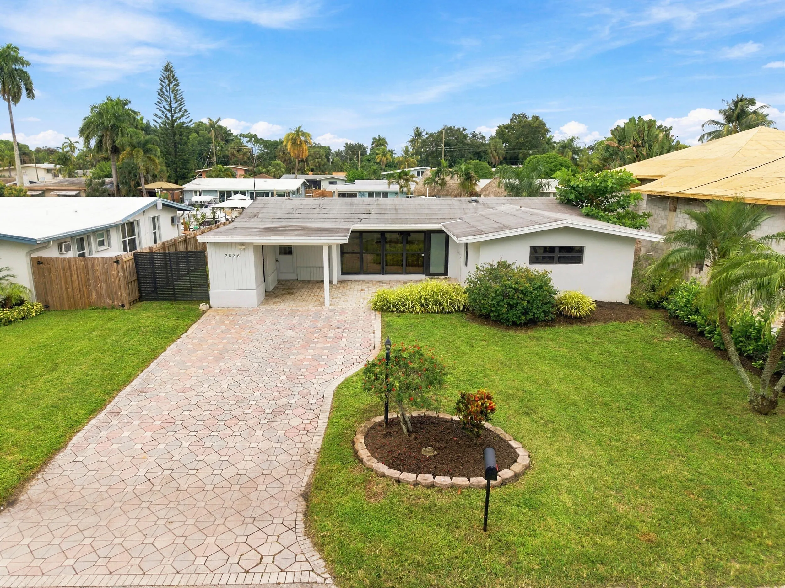 2536 GULFSTREAM Lane
