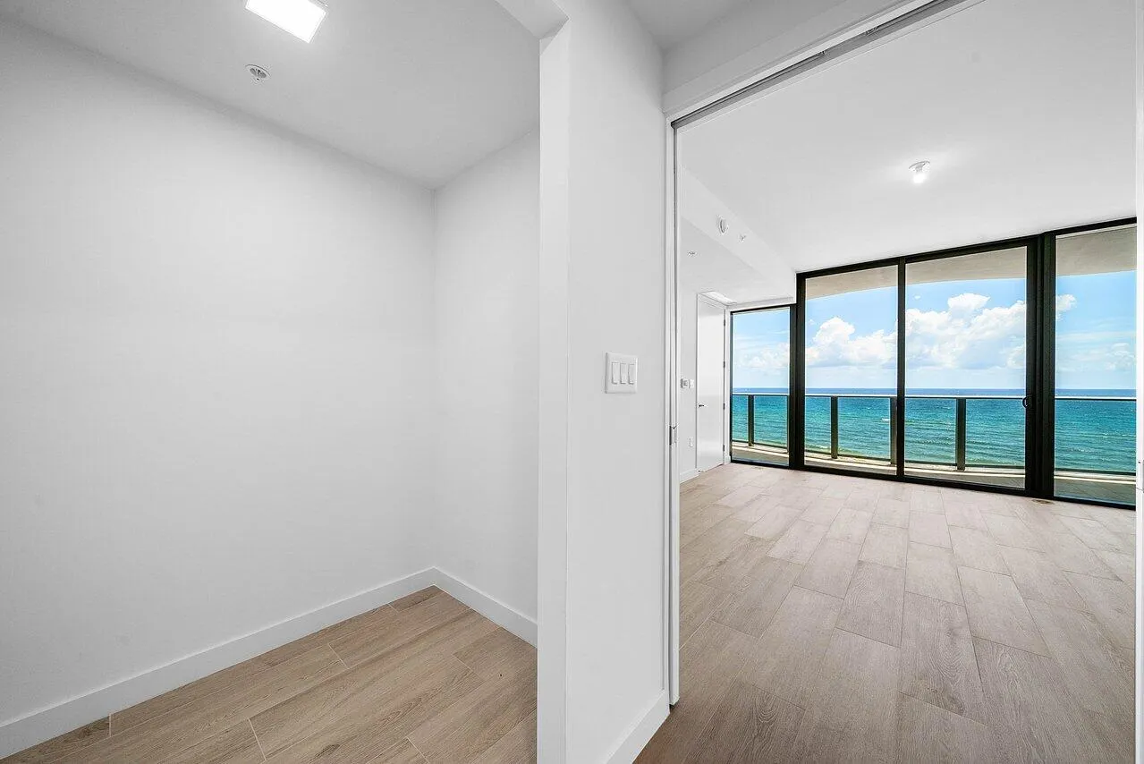 900 N OCEAN Boulevard #606