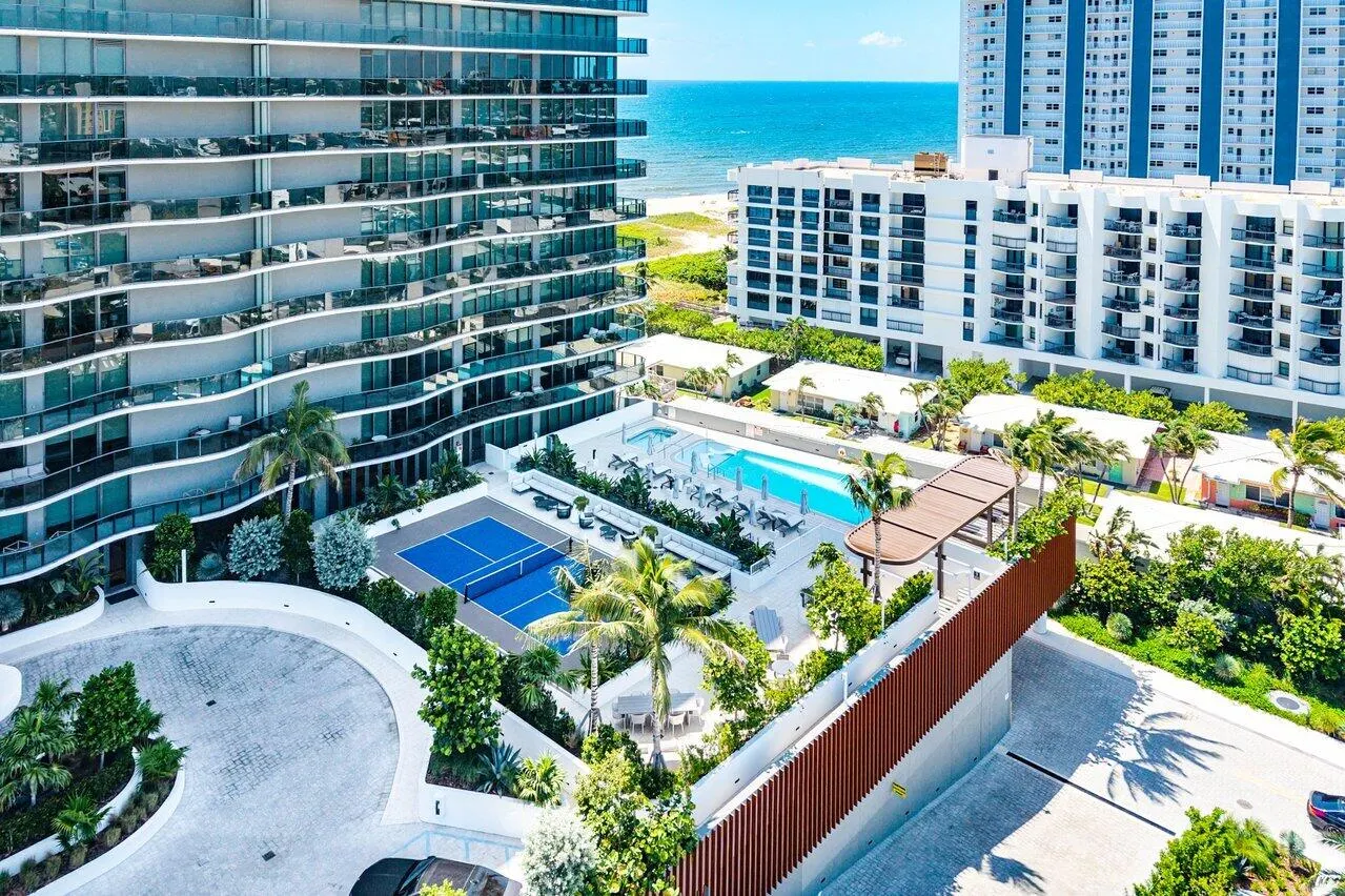 900 N OCEAN Boulevard #606