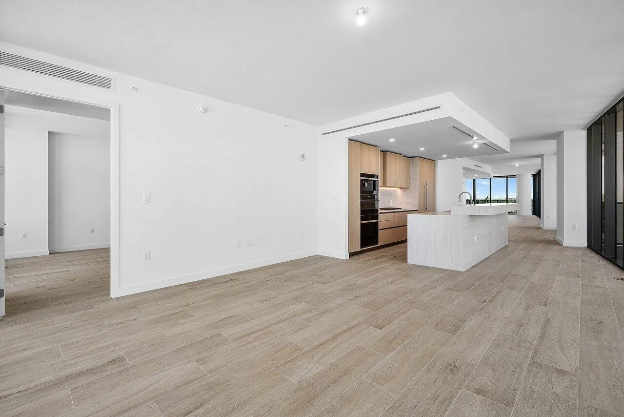 900 N OCEAN Boulevard #606