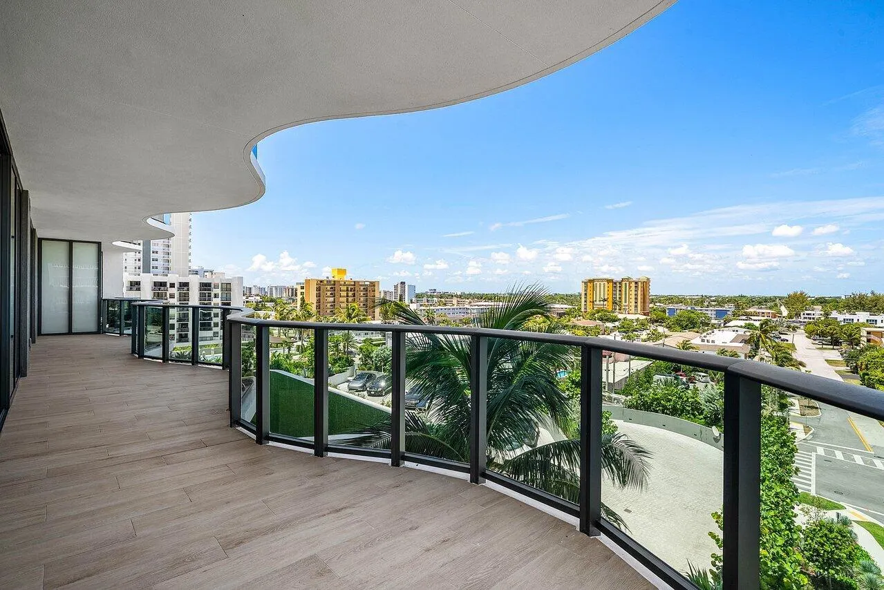 900 N OCEAN Boulevard #606