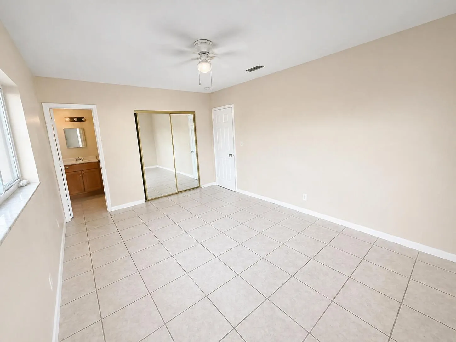 4151 NW 30th Terrace