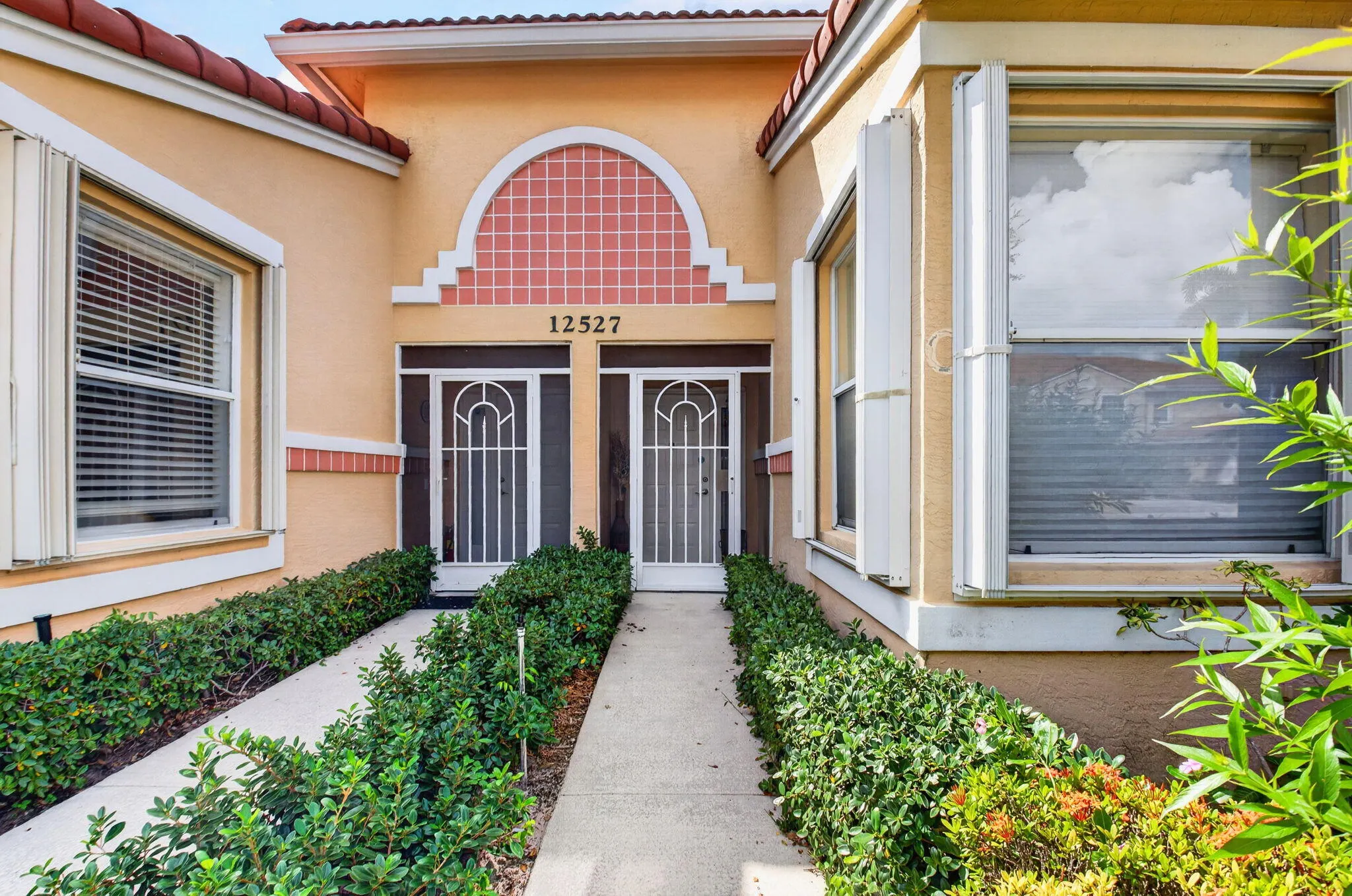 12527 Crystal Pointe Drive #C