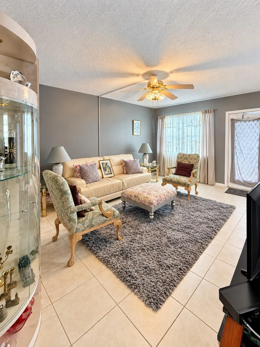 3079 EXETER E