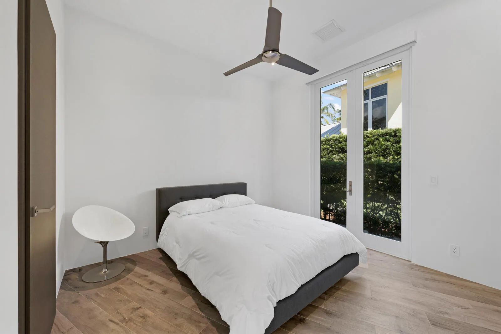 1900 Sabal Palm Drive