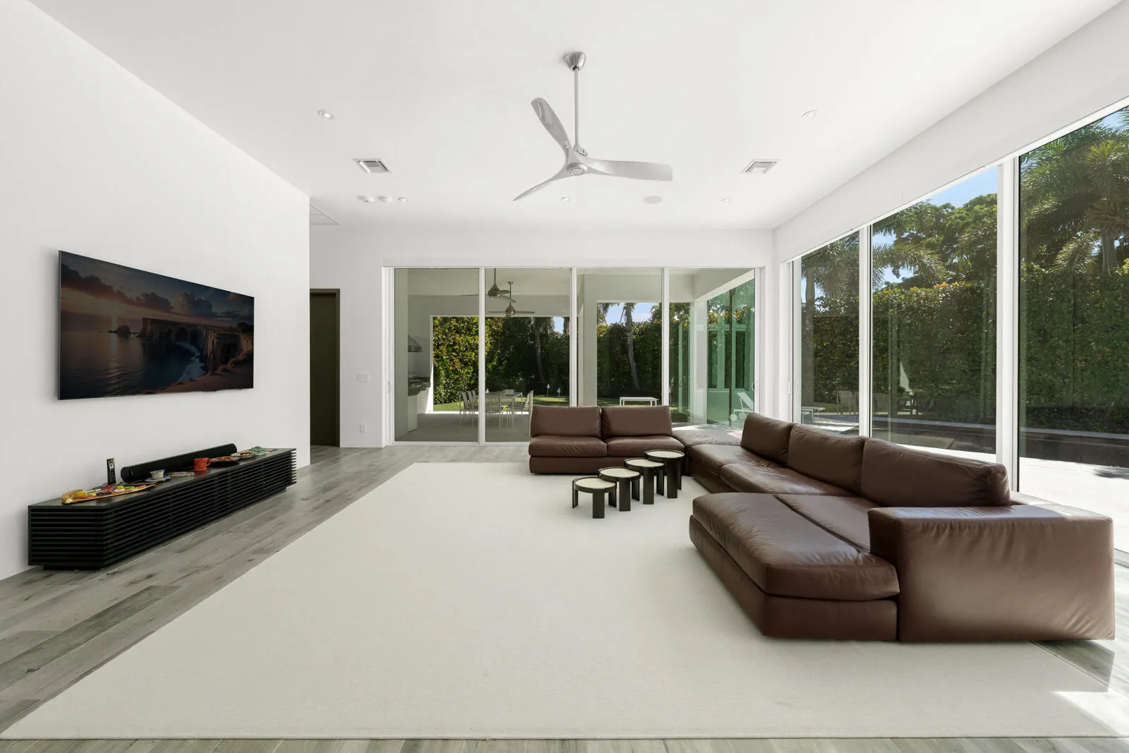 1900 Sabal Palm Drive