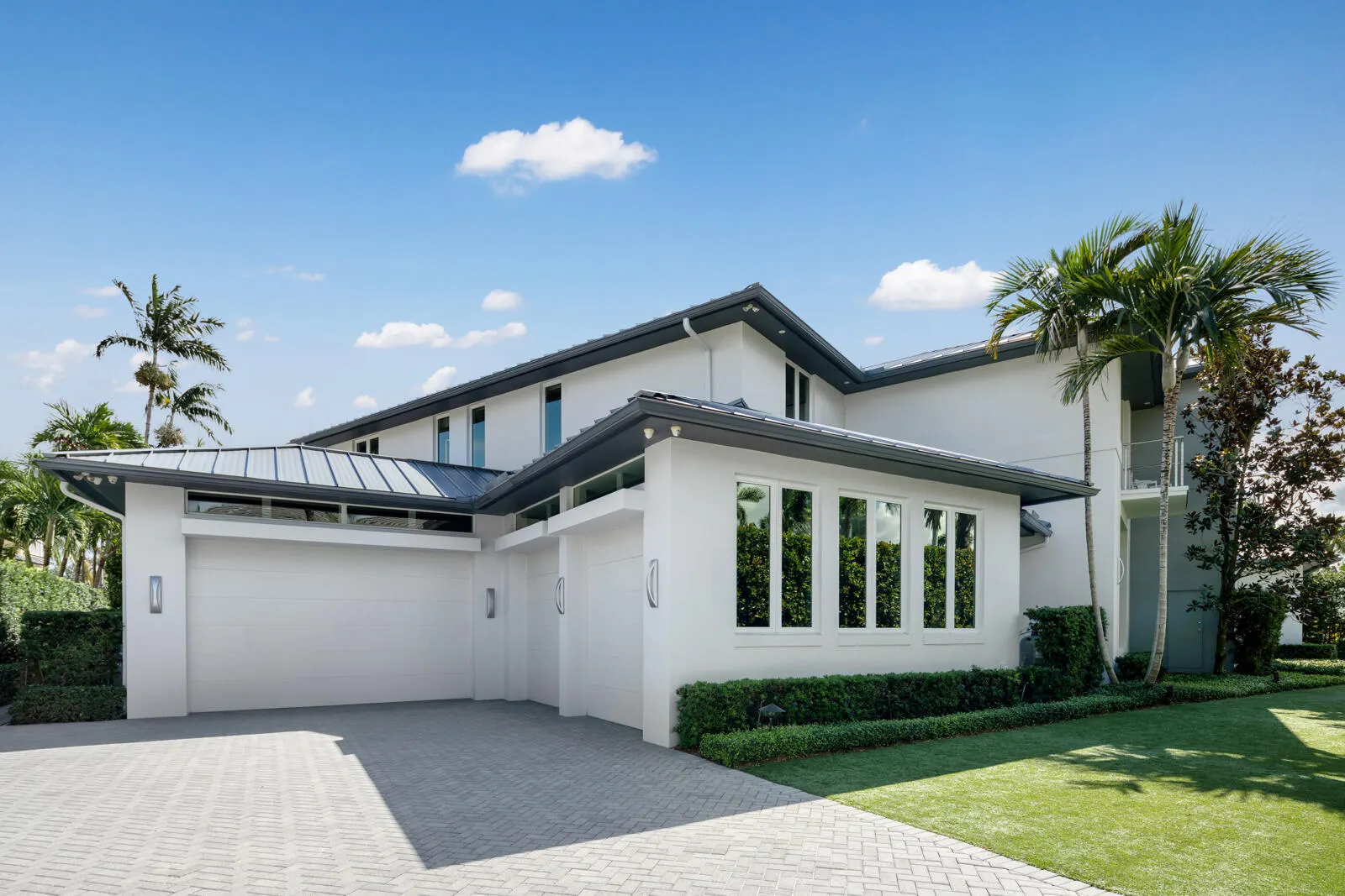1900 Sabal Palm Drive