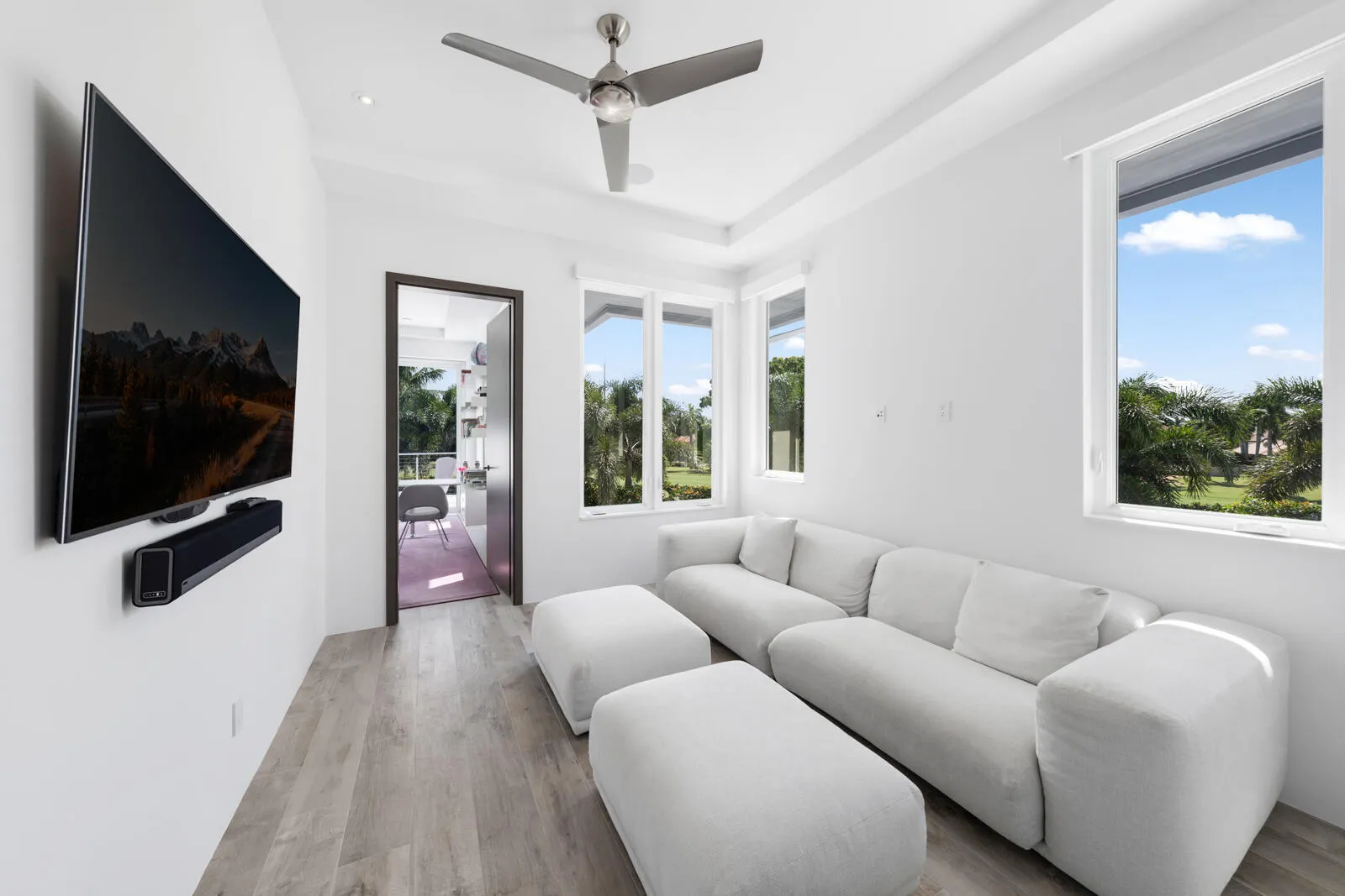 1900 Sabal Palm Drive