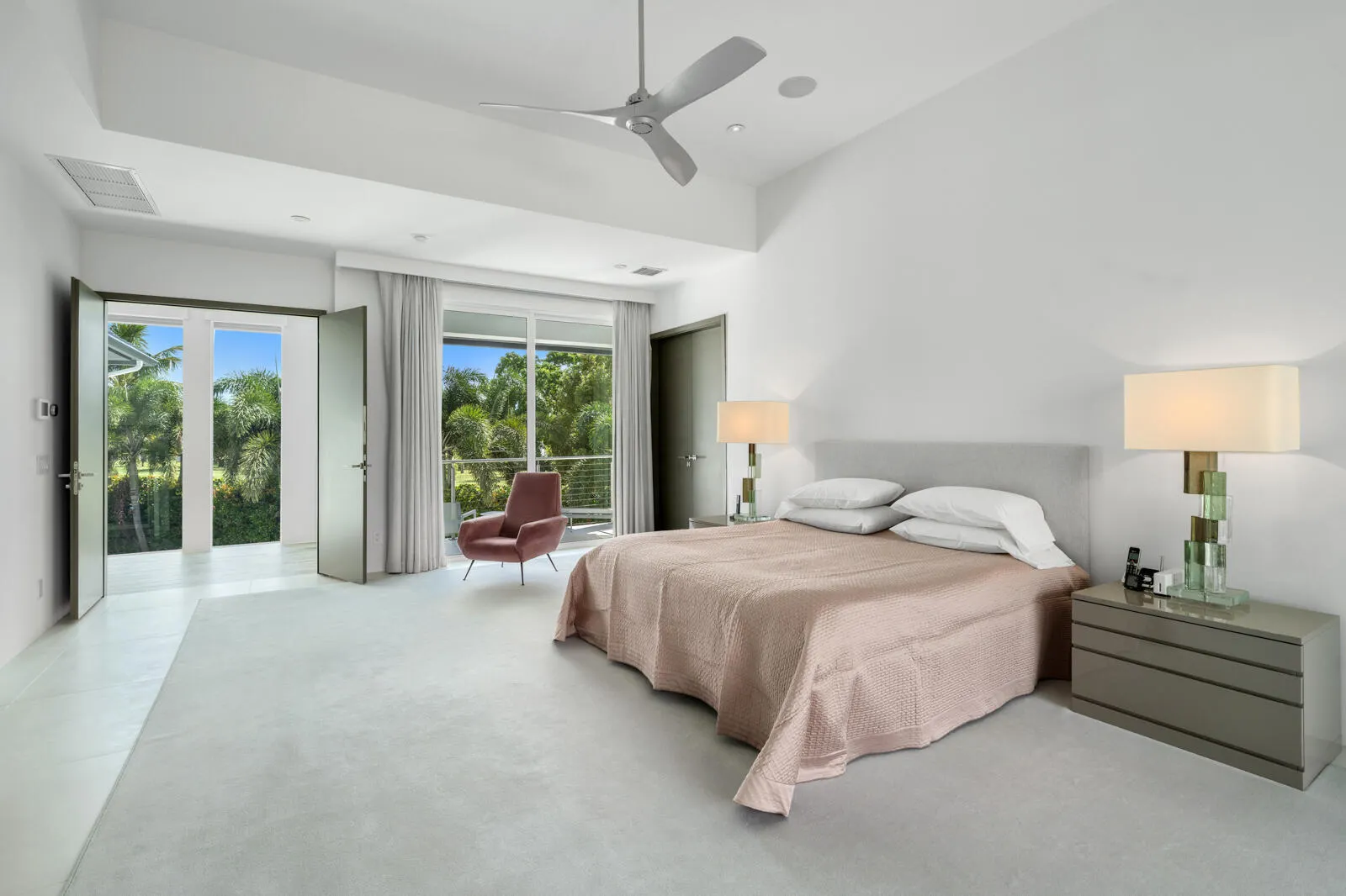 1900 Sabal Palm Drive