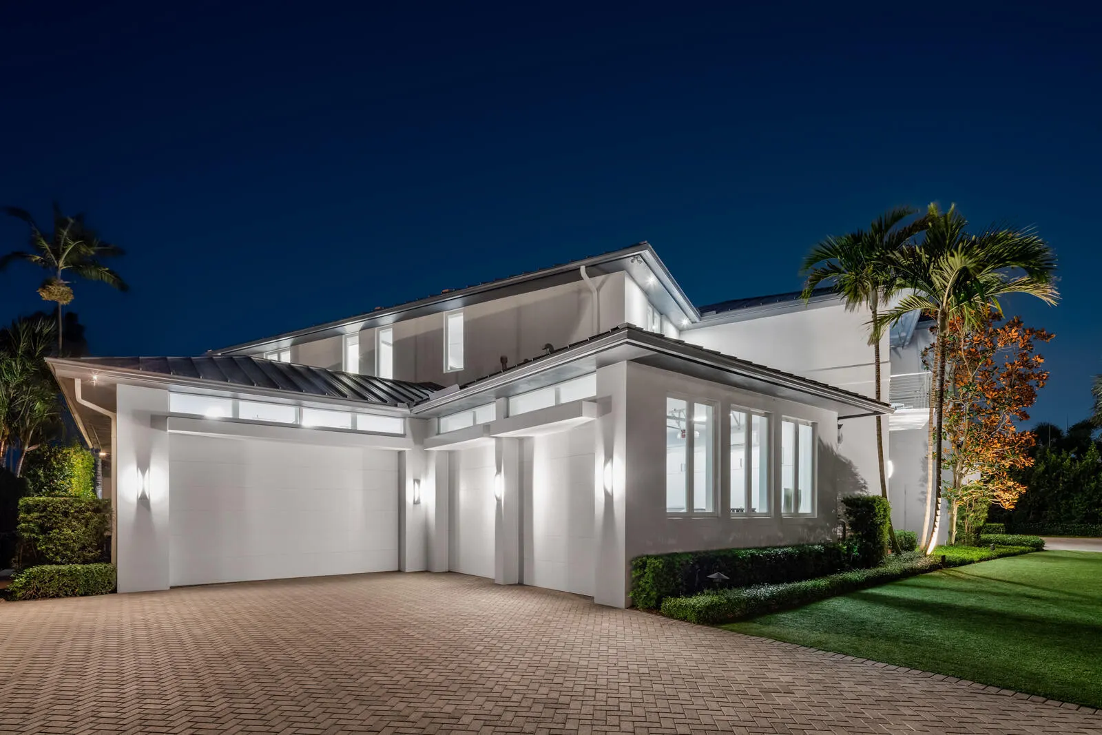 1900 Sabal Palm Drive