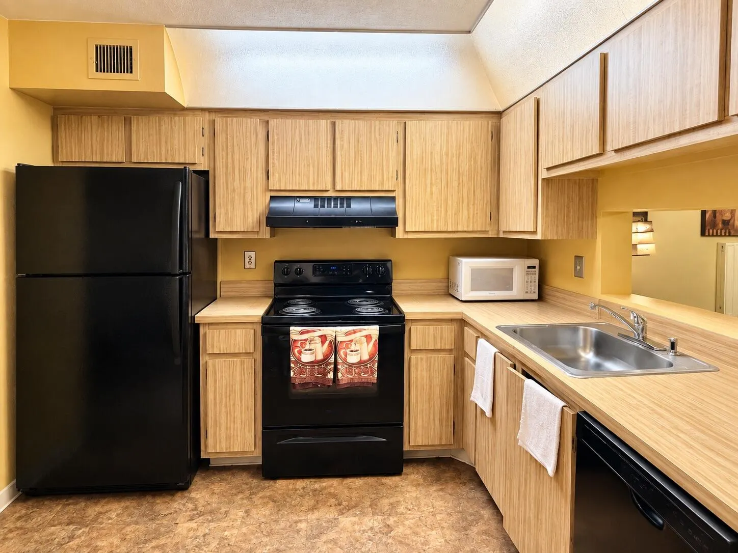 117 Gardens Drive #104