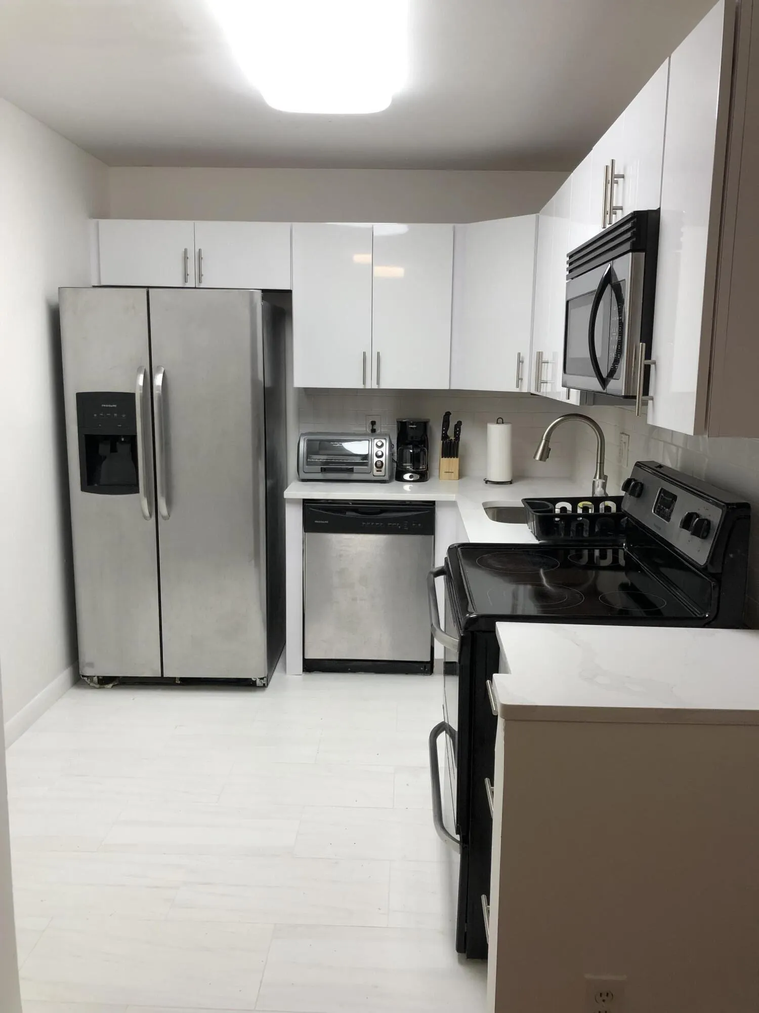 480 NW 20TH Street #2140