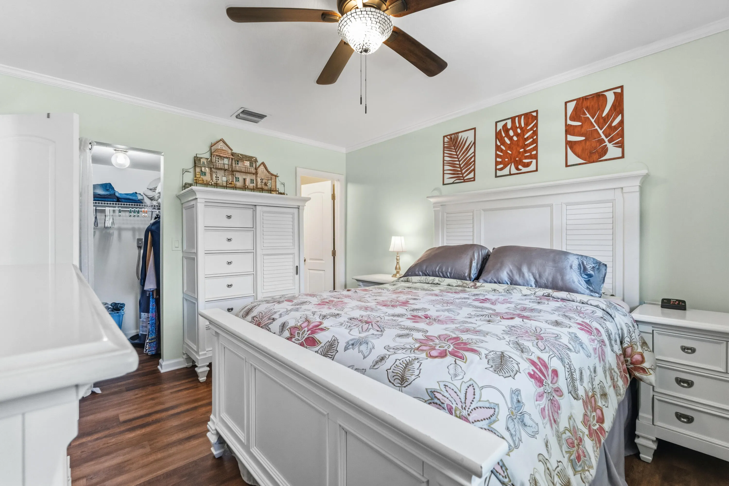 2400 NE 16TH Street #212