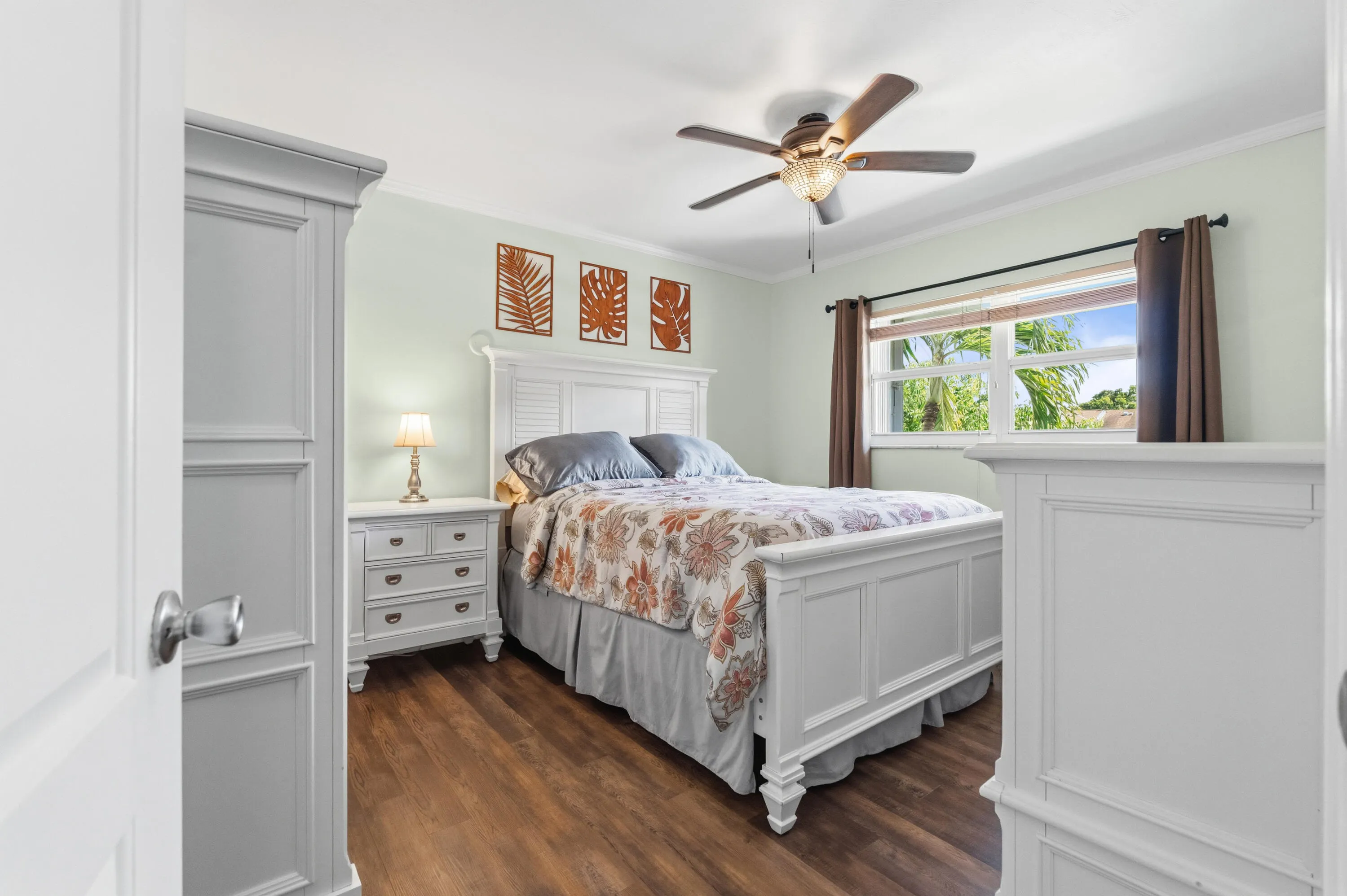 2400 NE 16TH Street #212