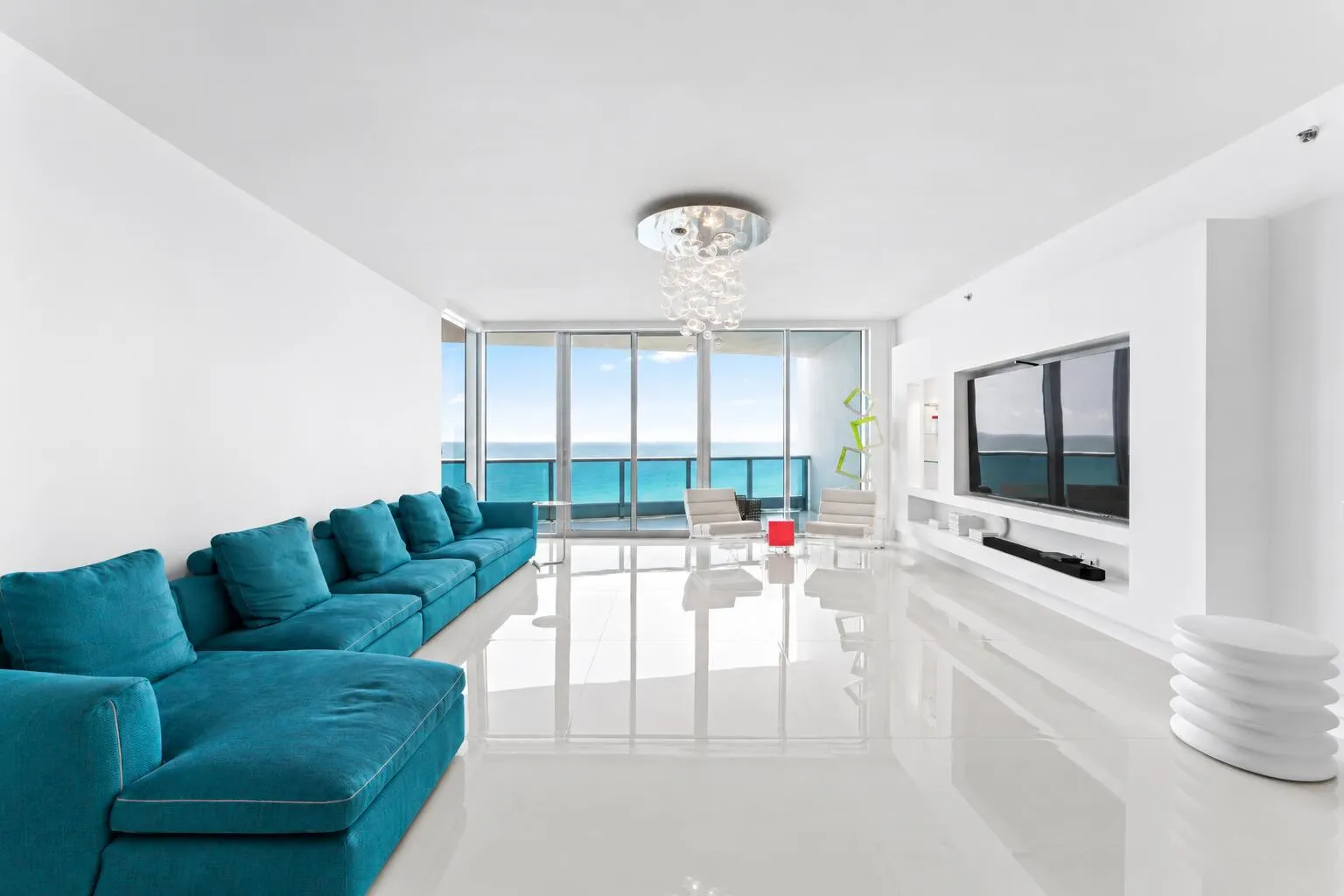5959 COLLINS Avenue #1203