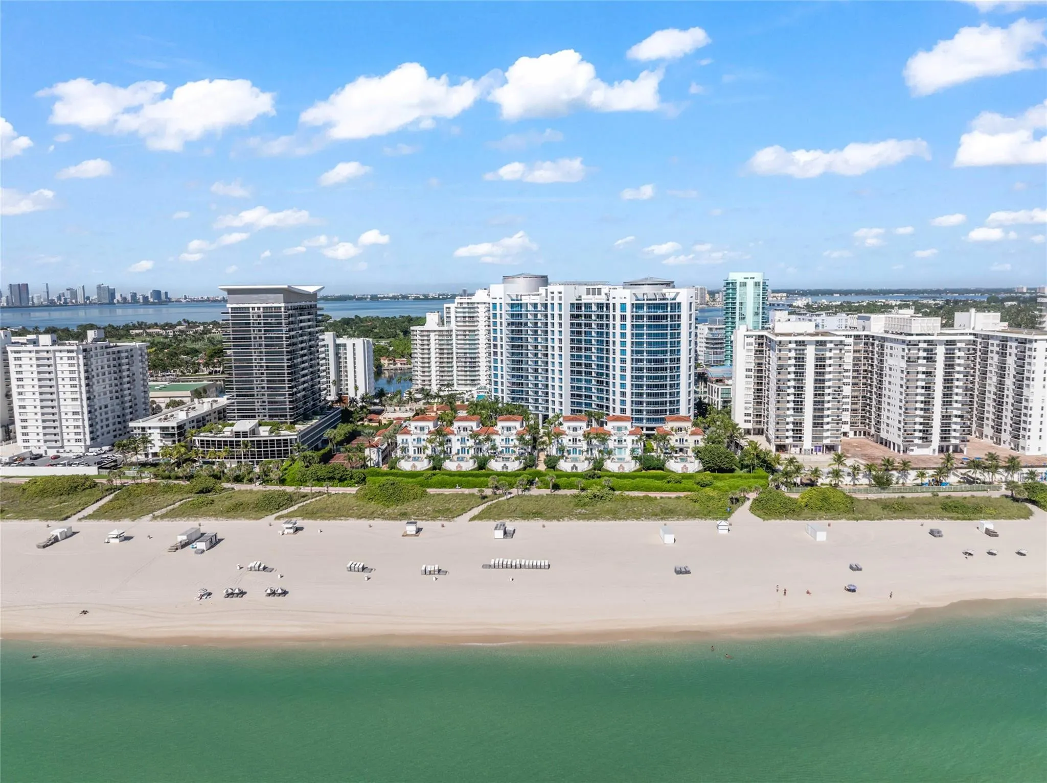 5959 COLLINS Avenue #1203