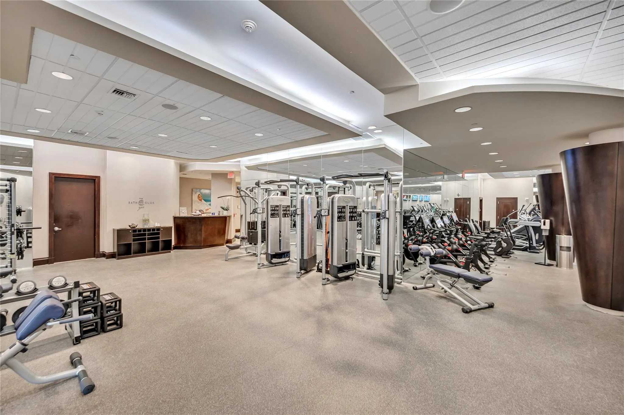5959 COLLINS Avenue #1203