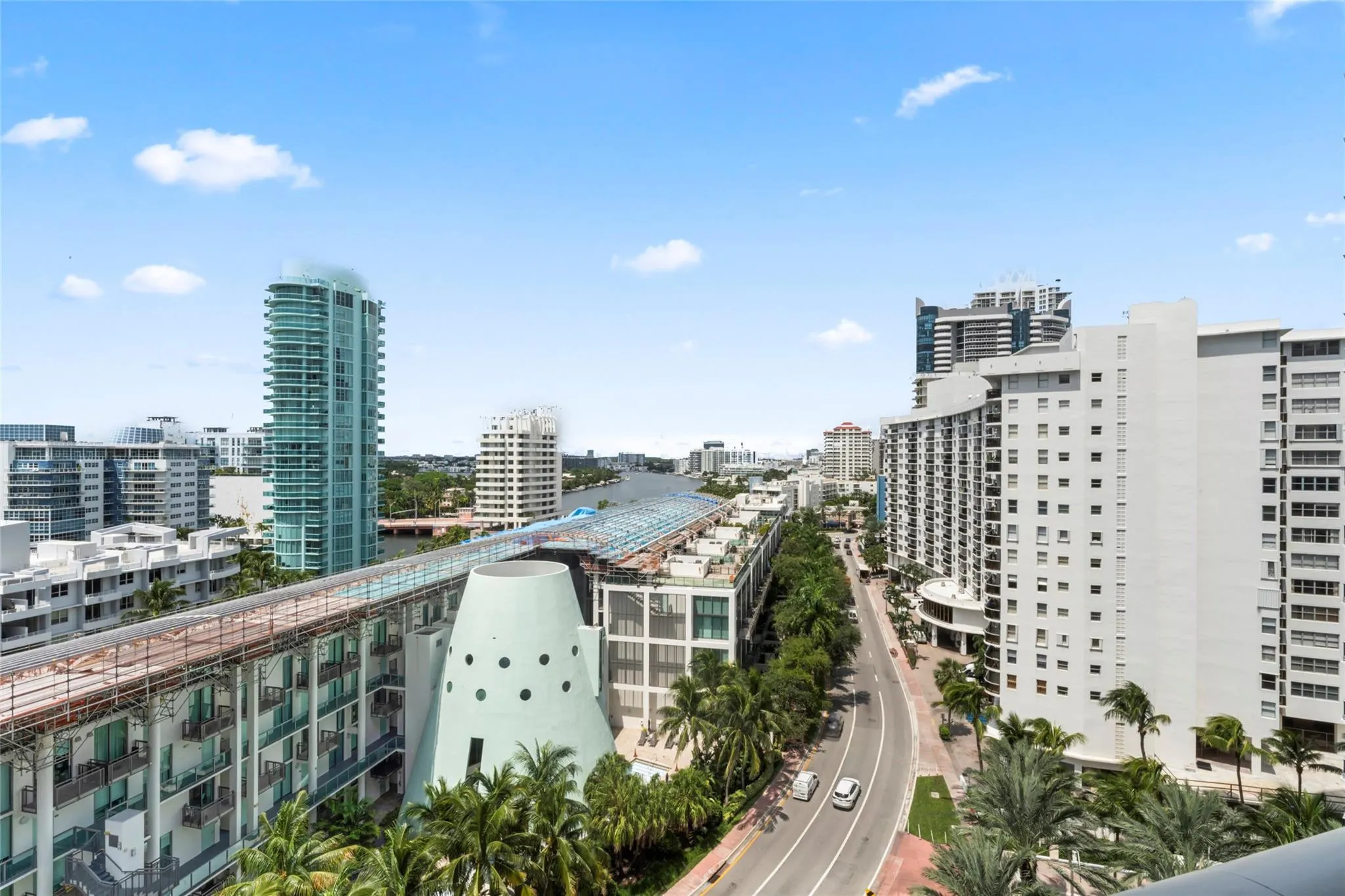 5959 COLLINS Avenue #1203
