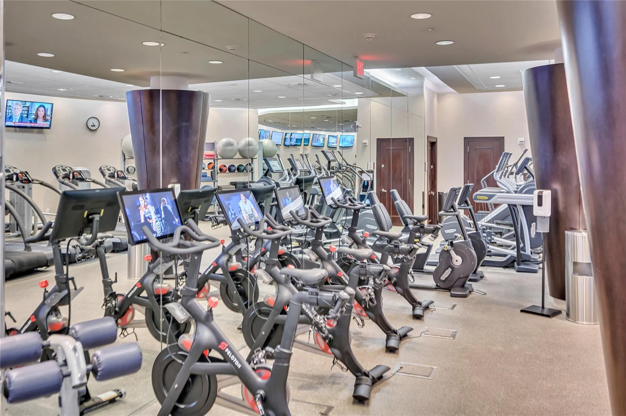 5959 COLLINS Avenue #1203