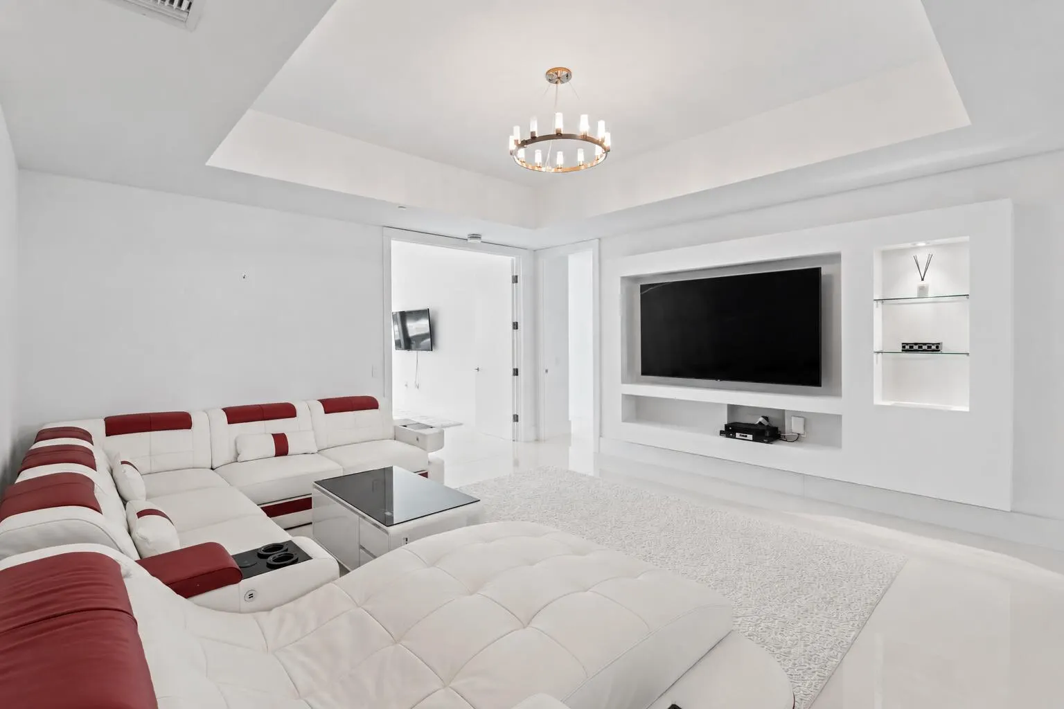 5959 COLLINS Avenue #1203