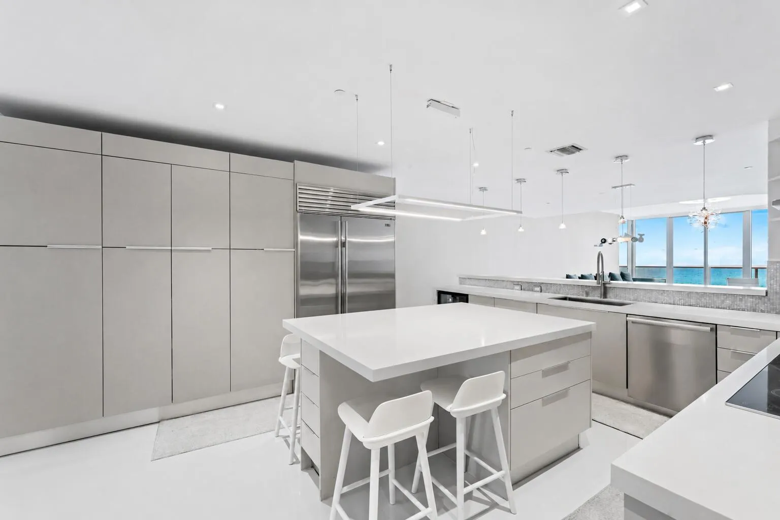 5959 COLLINS Avenue #1203