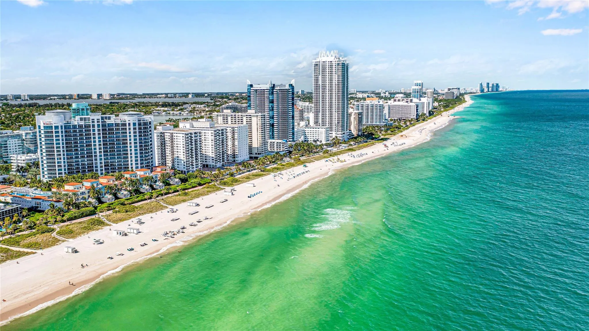 5959 COLLINS Avenue #1203