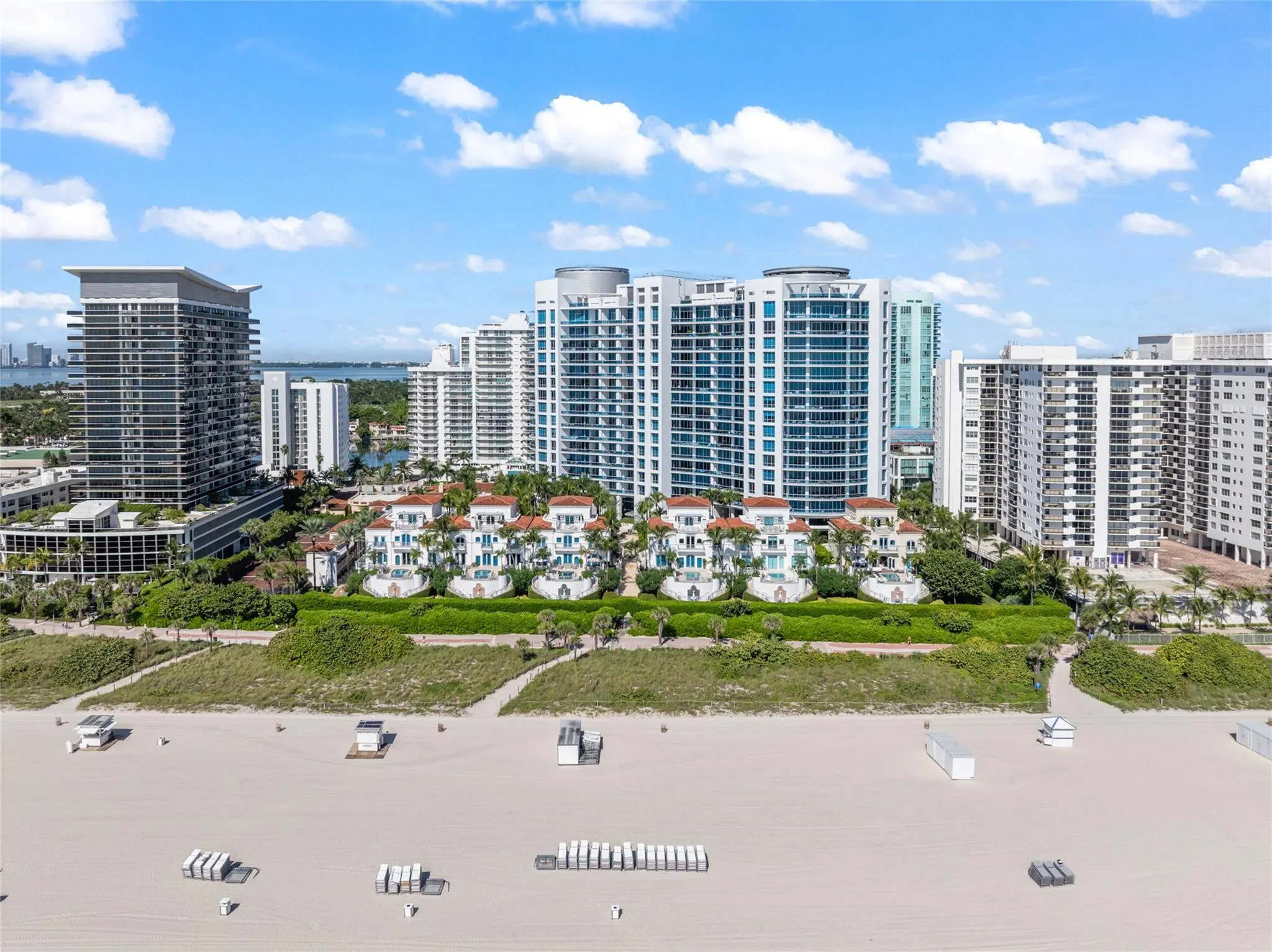 5959 COLLINS Avenue #1203