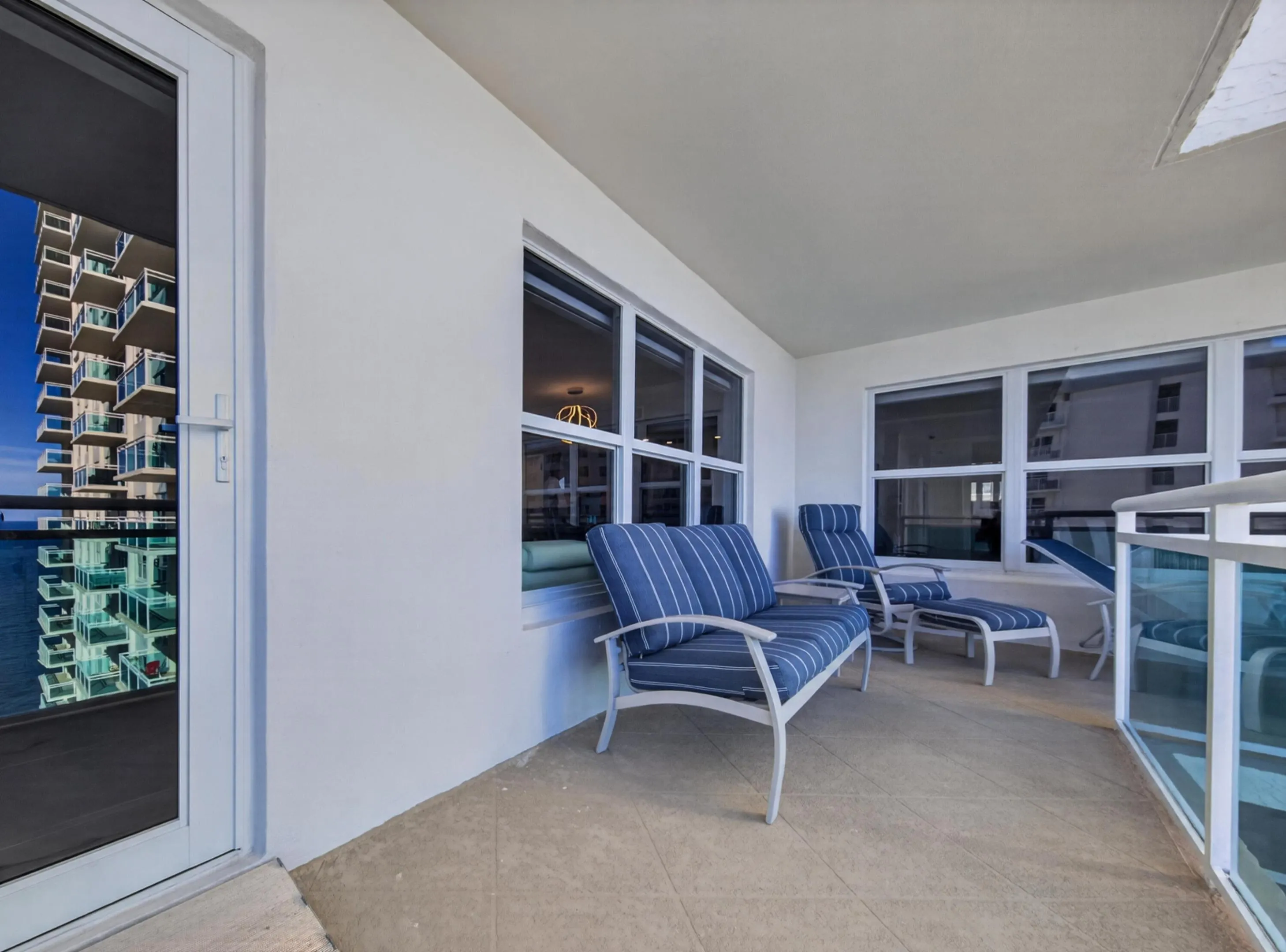 3900 Galt Ocean Drive #1605