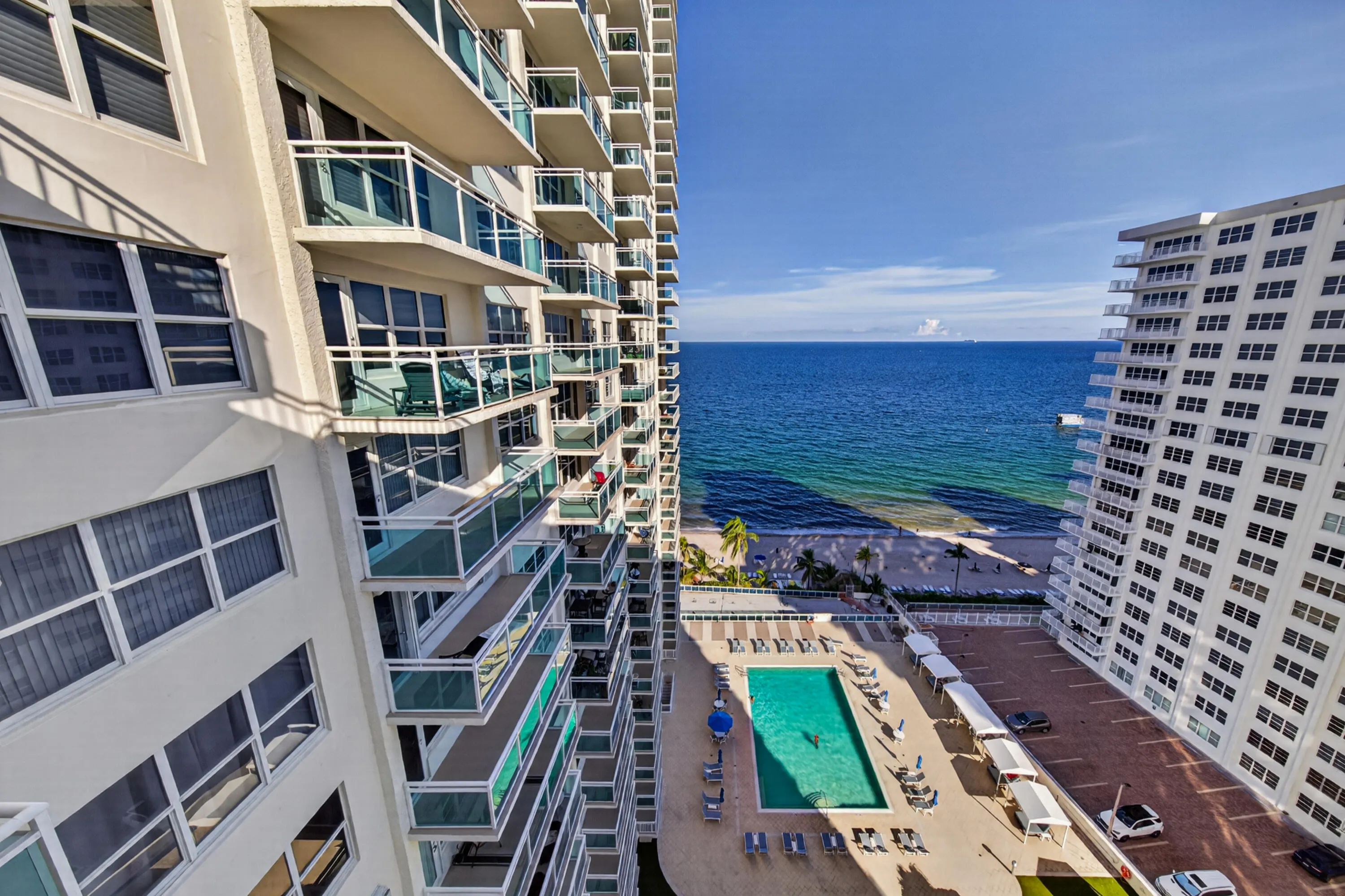 3900 Galt Ocean Drive #1605