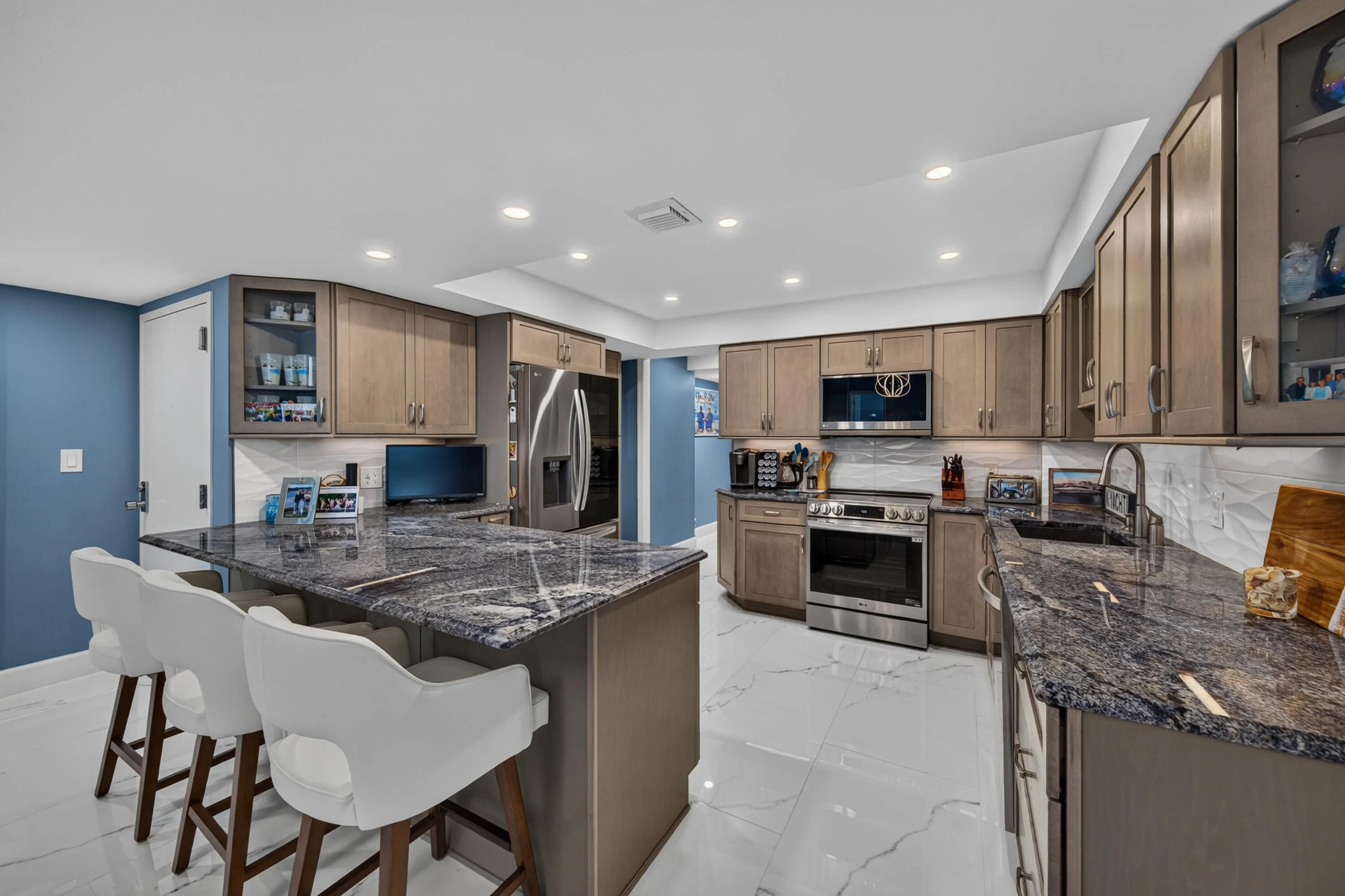3900 Galt Ocean Drive #1605
