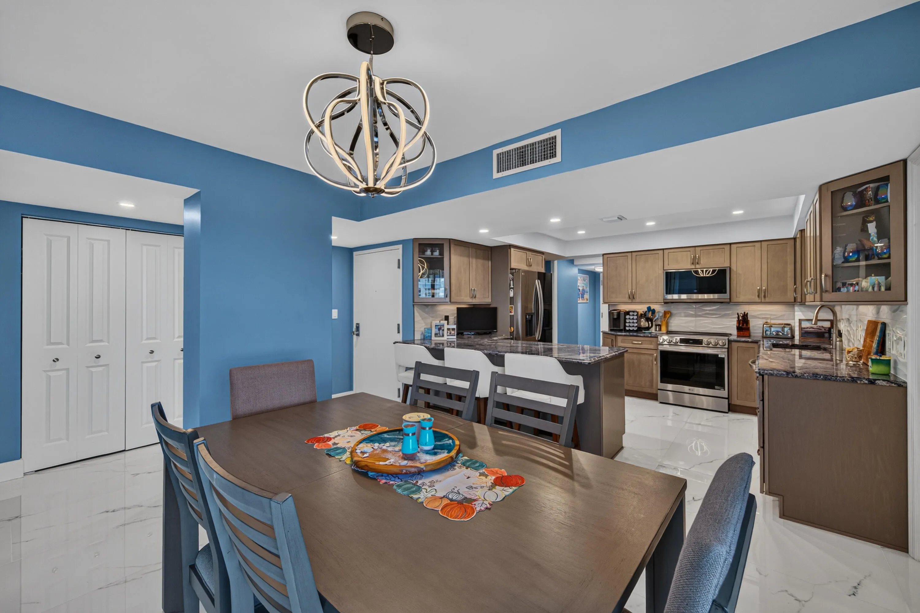 3900 Galt Ocean Drive #1605