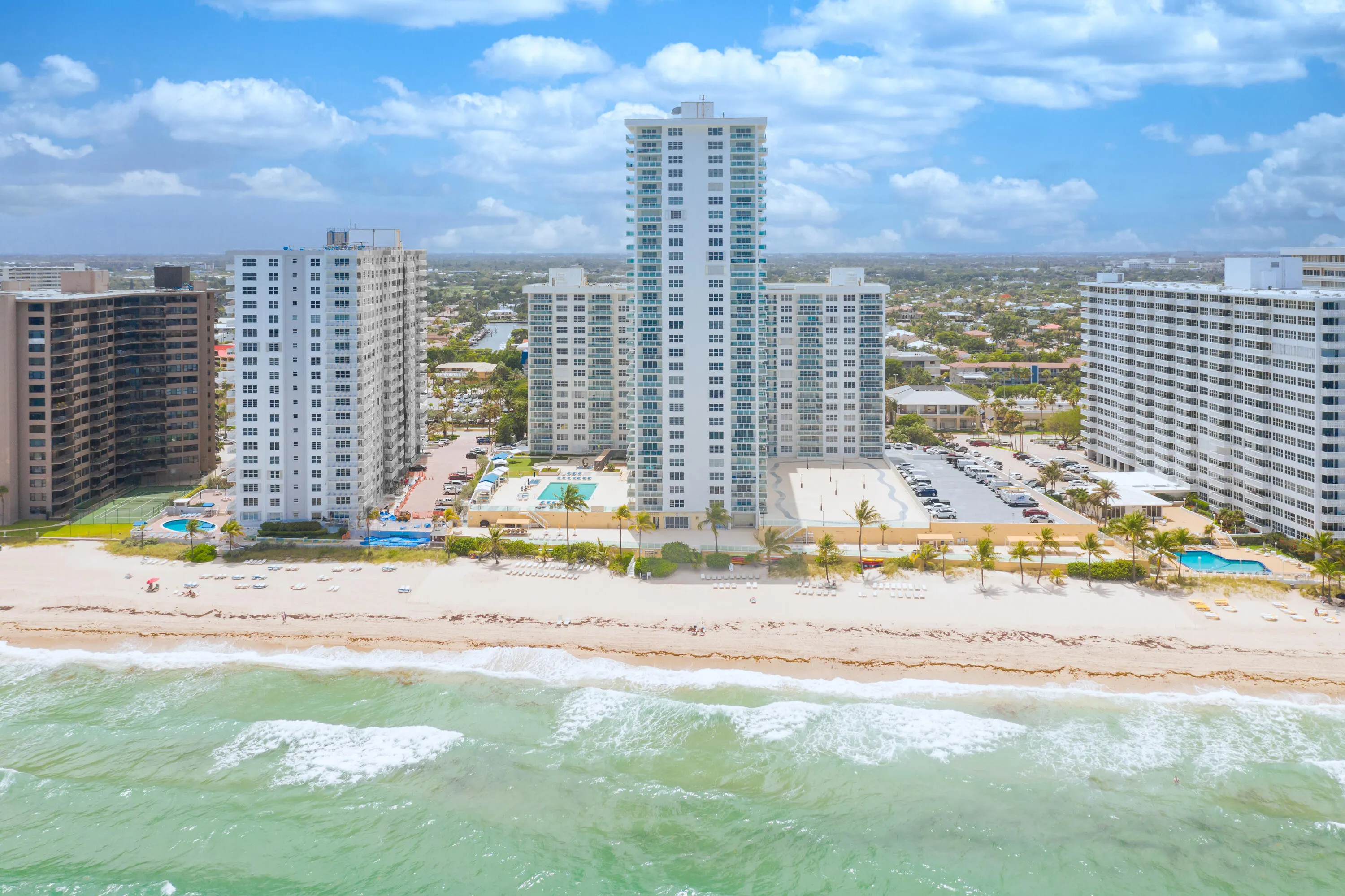 3900 Galt Ocean Drive #1605