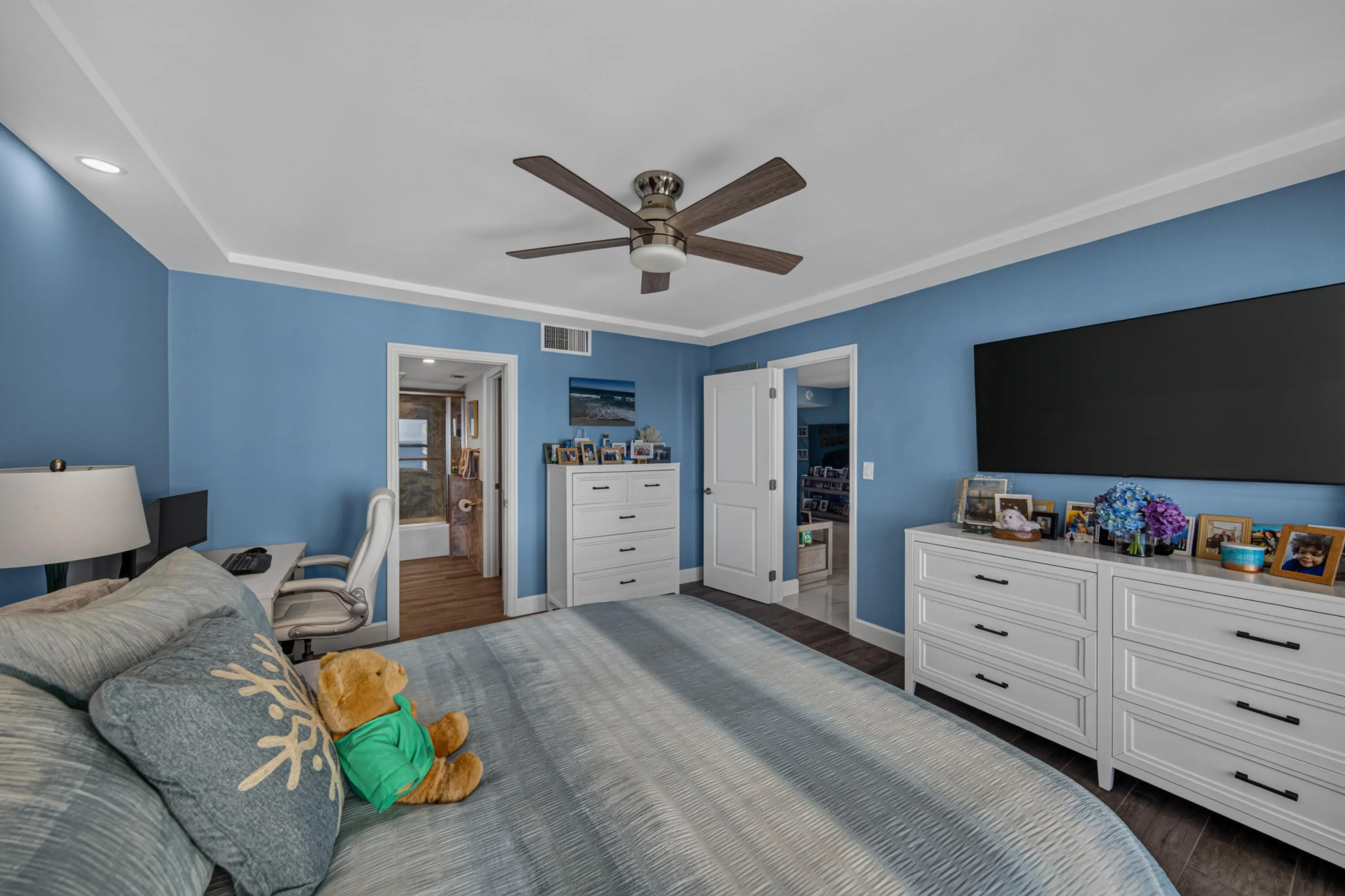 3900 Galt Ocean Drive #1605