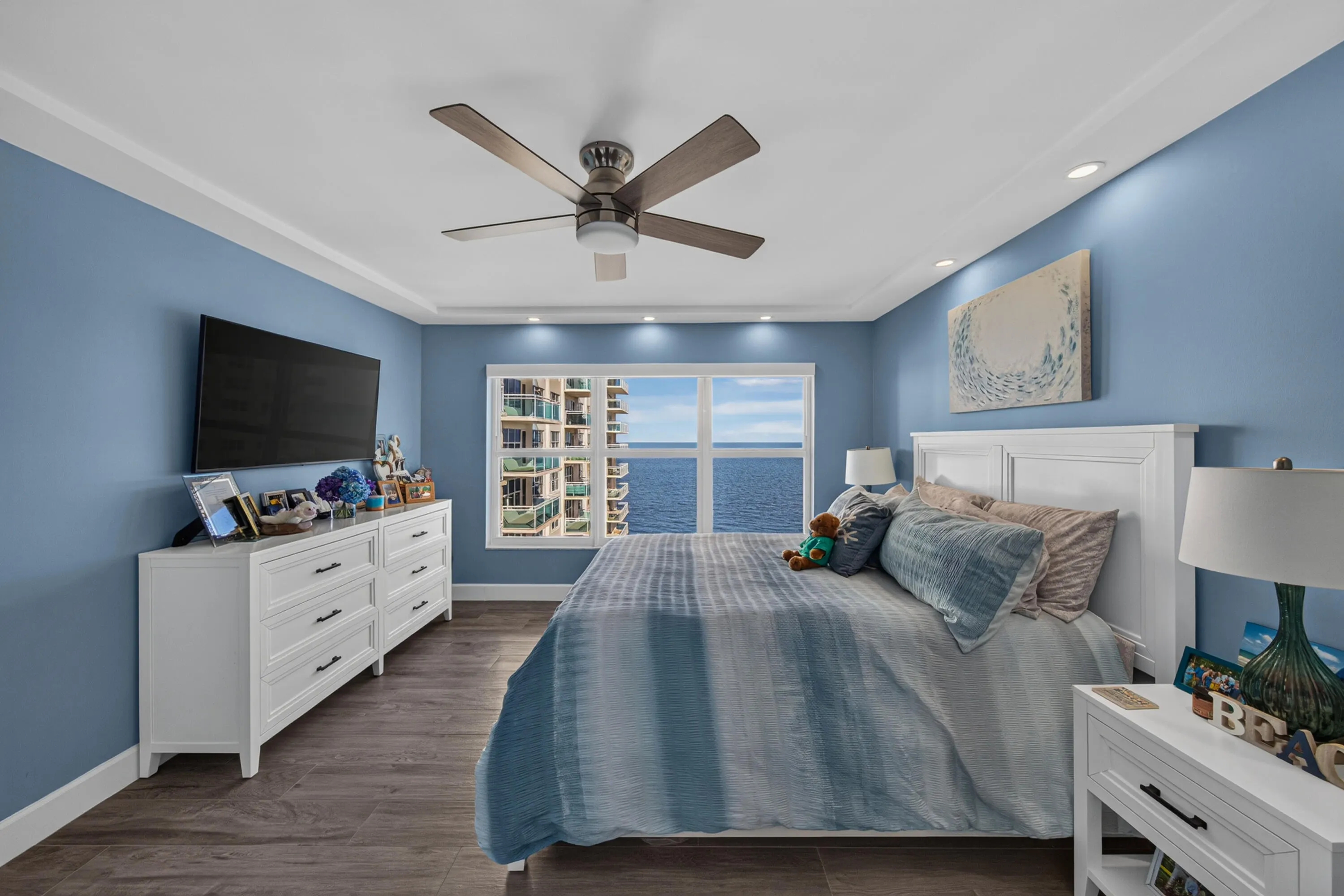 3900 Galt Ocean Drive #1605