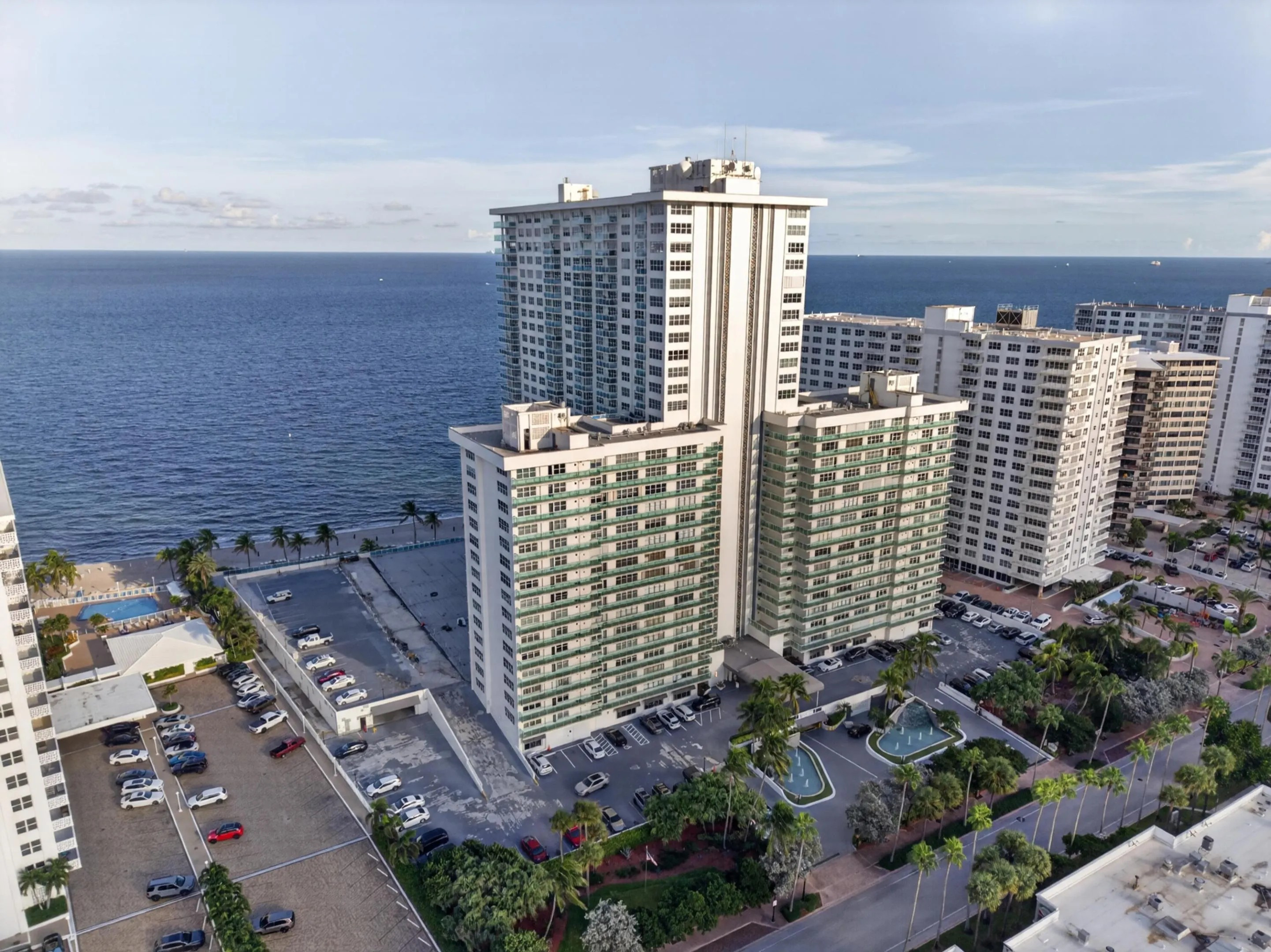 3900 Galt Ocean Drive #1605