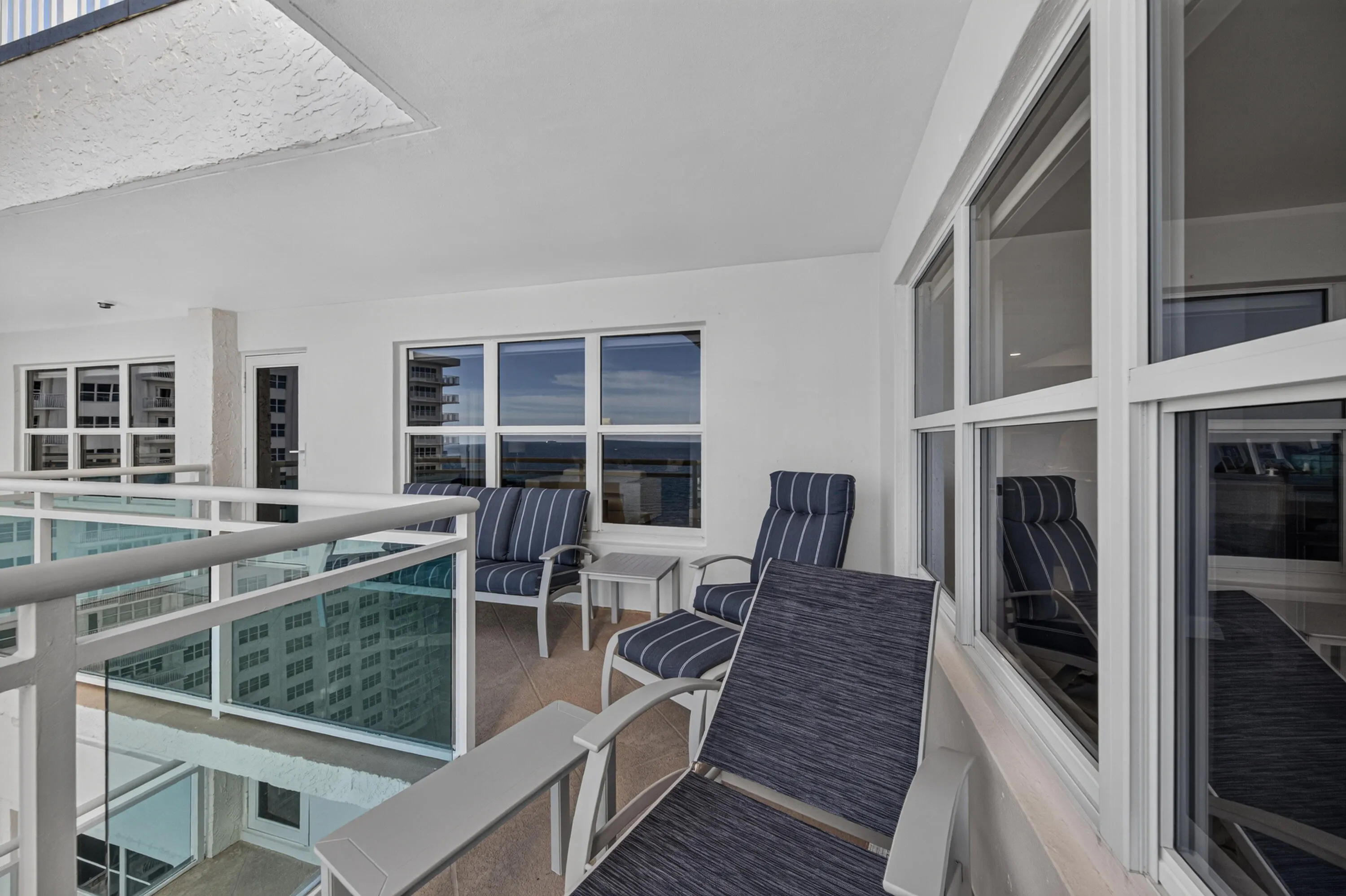 3900 Galt Ocean Drive #1605
