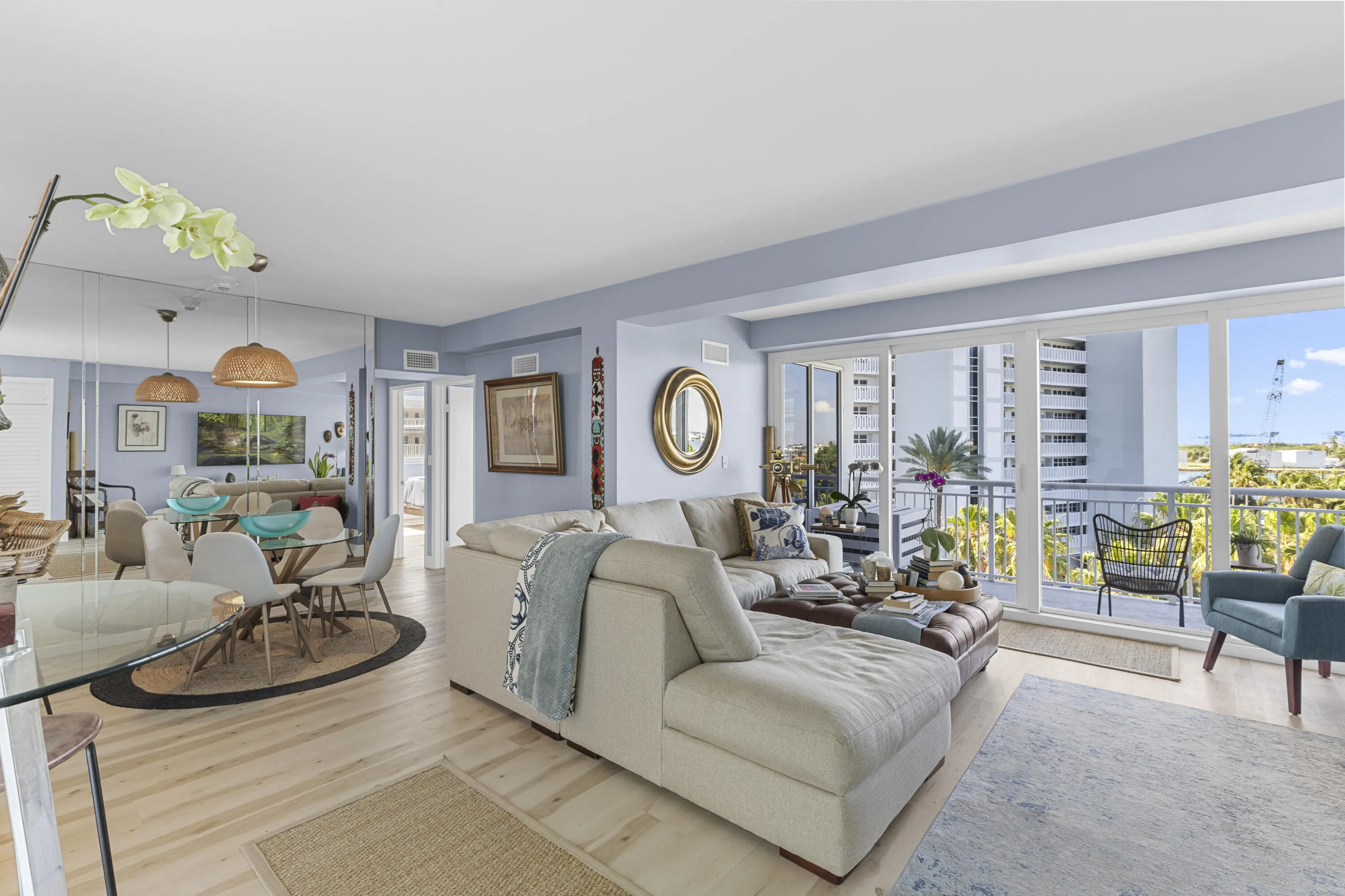 1920 S OCEAN Drive #611
