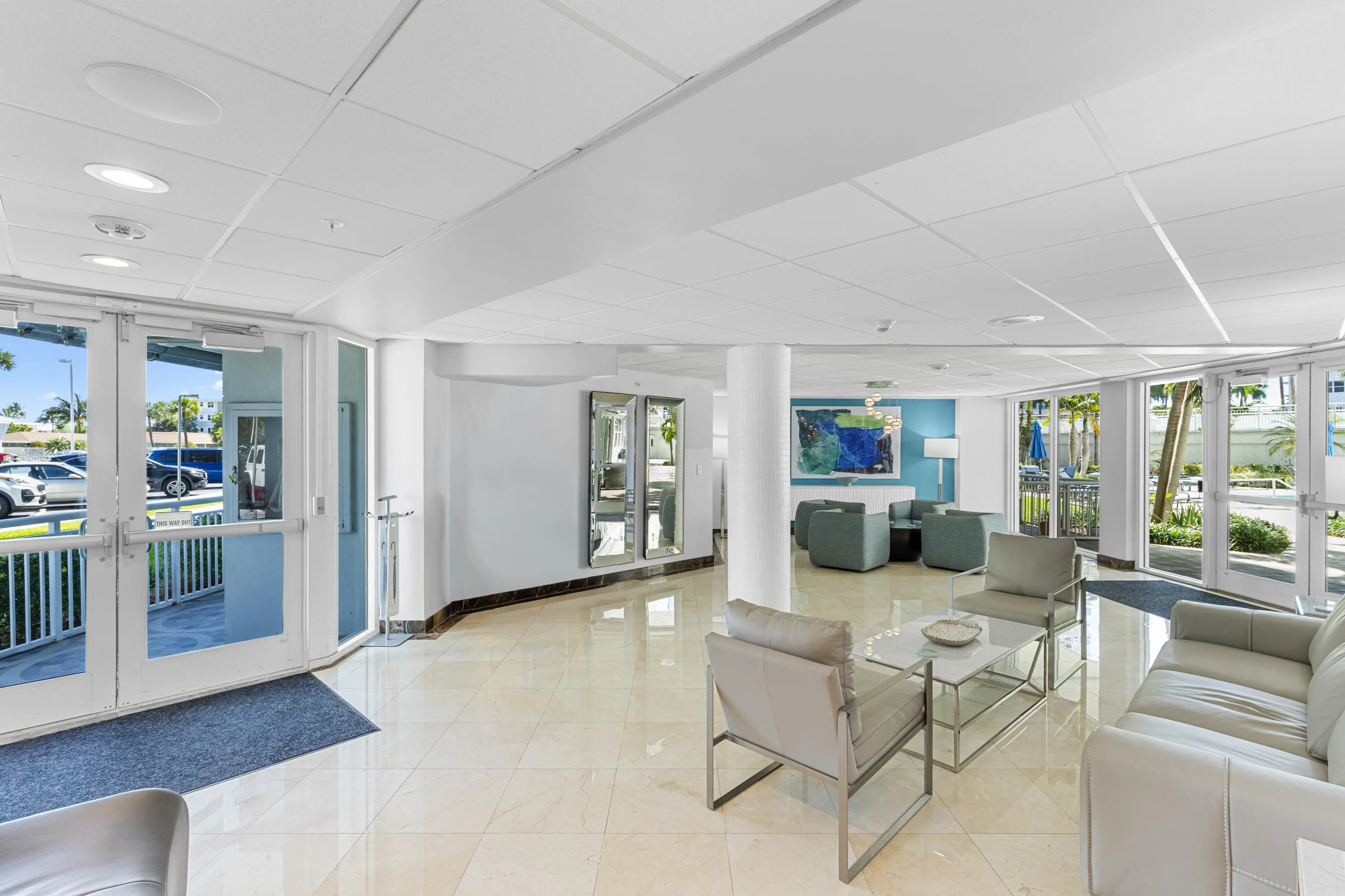 1920 S OCEAN Drive #611