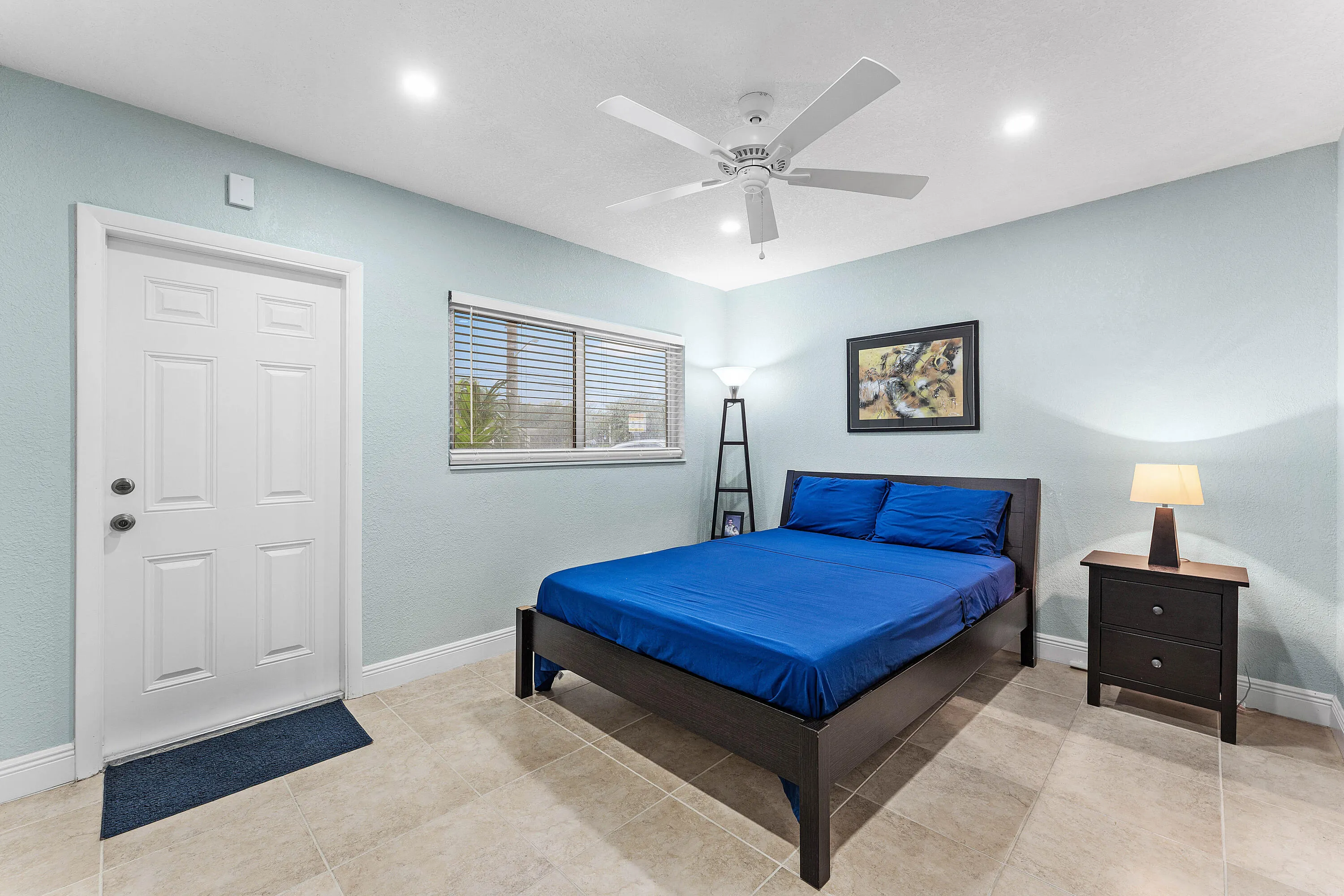 301 E MCNAB Road #113