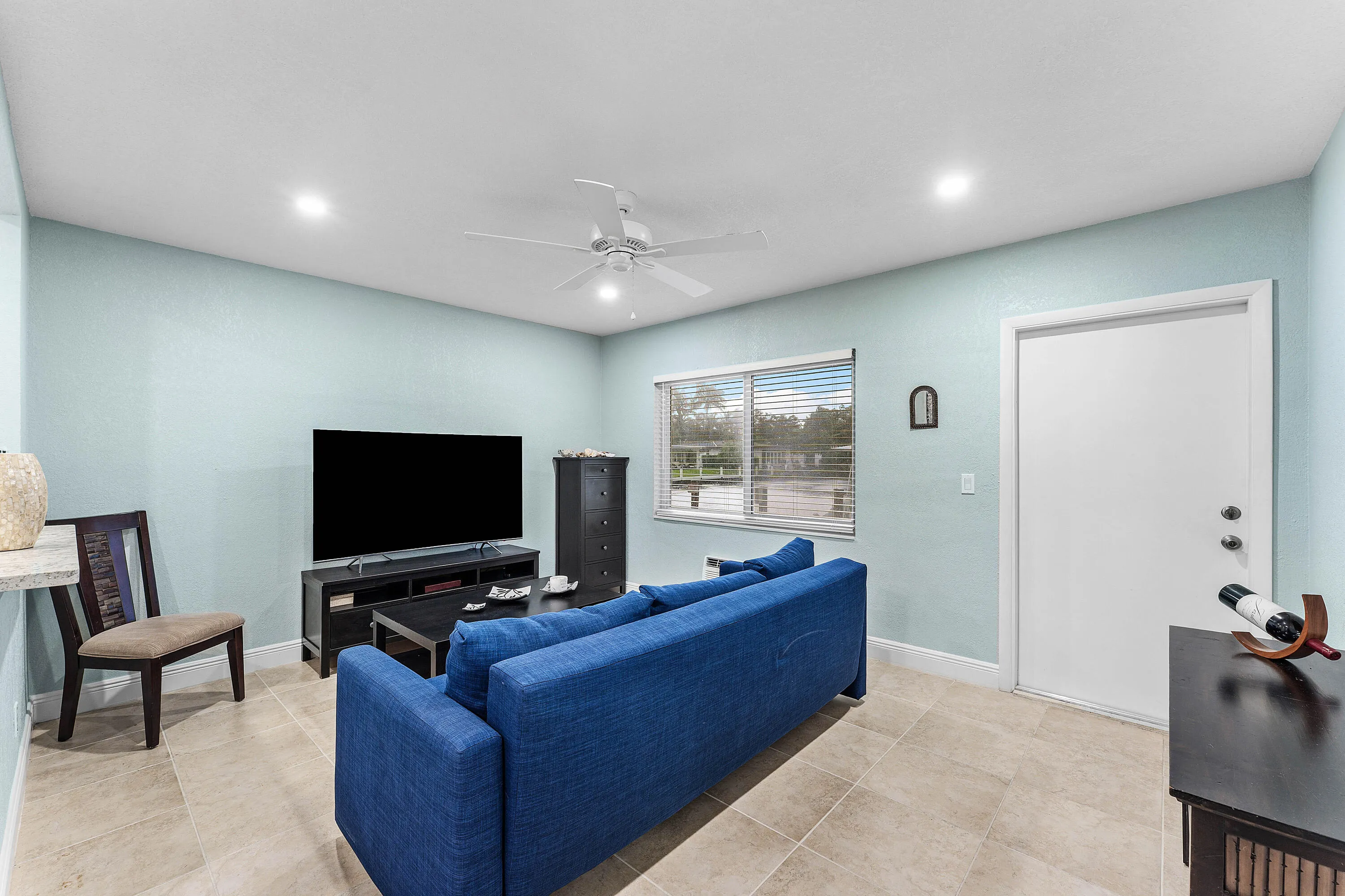 301 E MCNAB Road #113