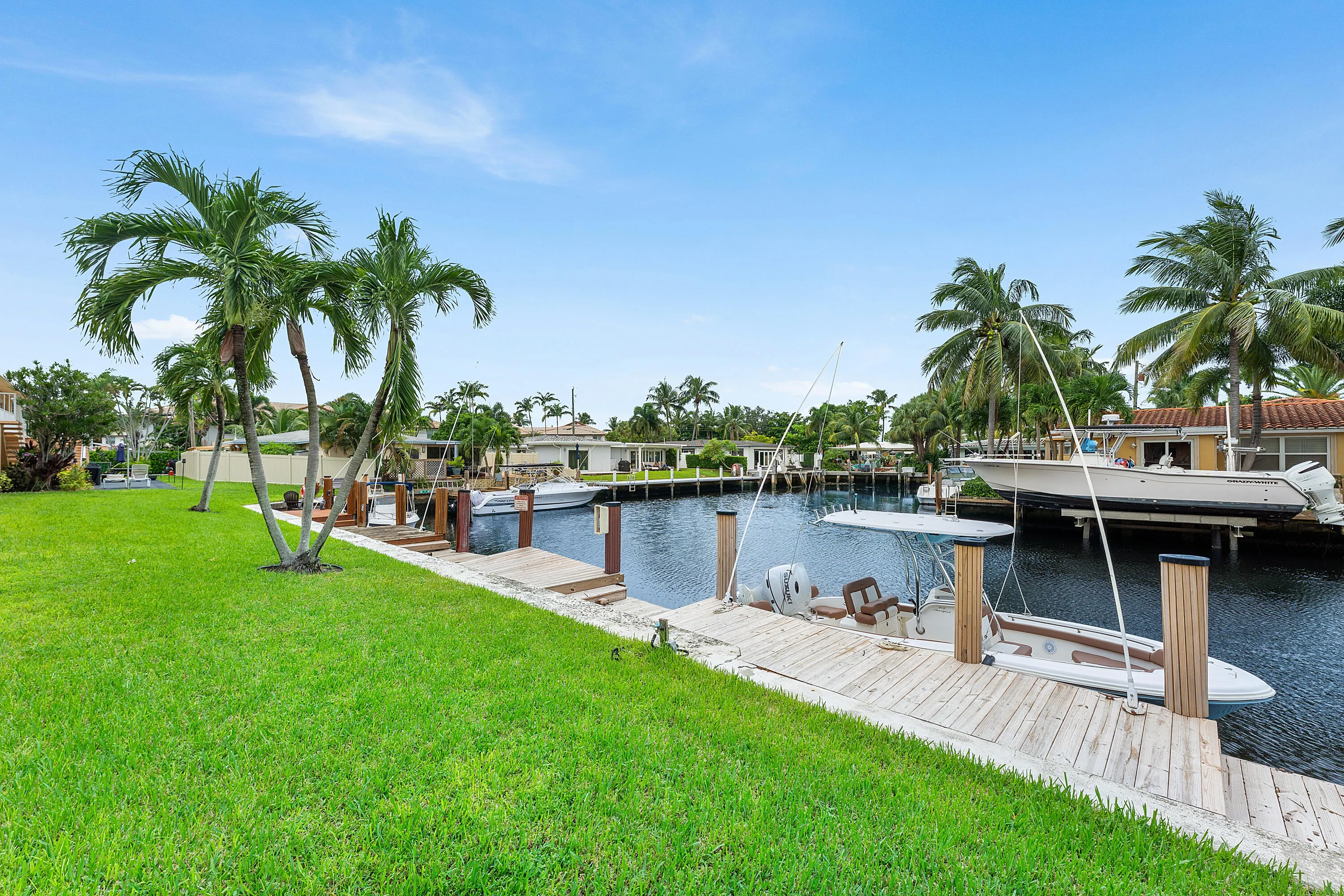 301 E MCNAB Road #113